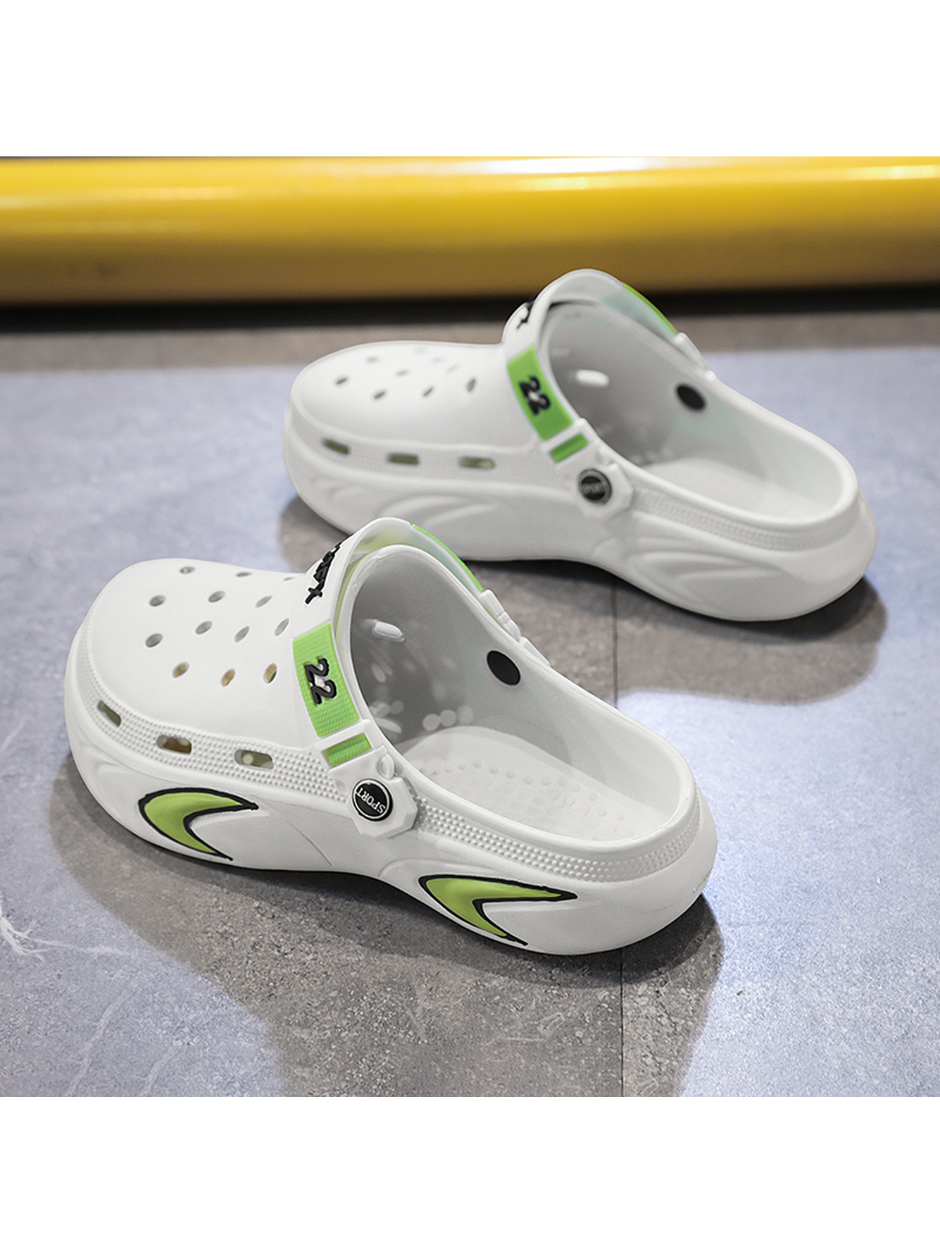 Men White Comfort Plain Clogs with Sport Strap