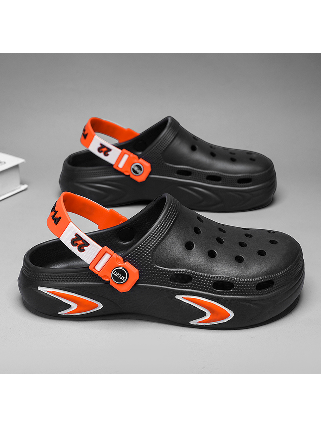 Men Black Sport Plain Clogs