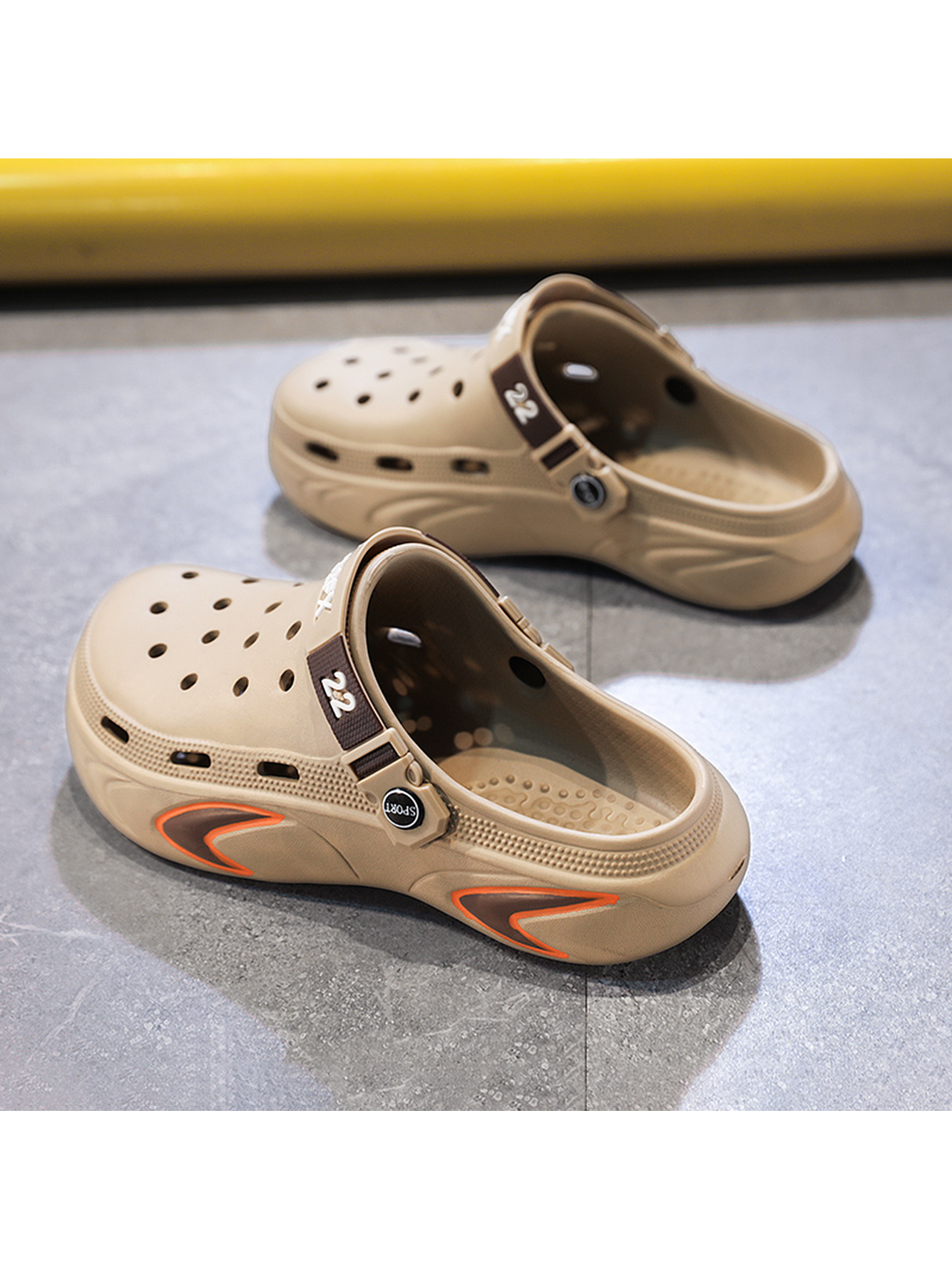 Men Beige Casual Plain Clogs with Sport Strap