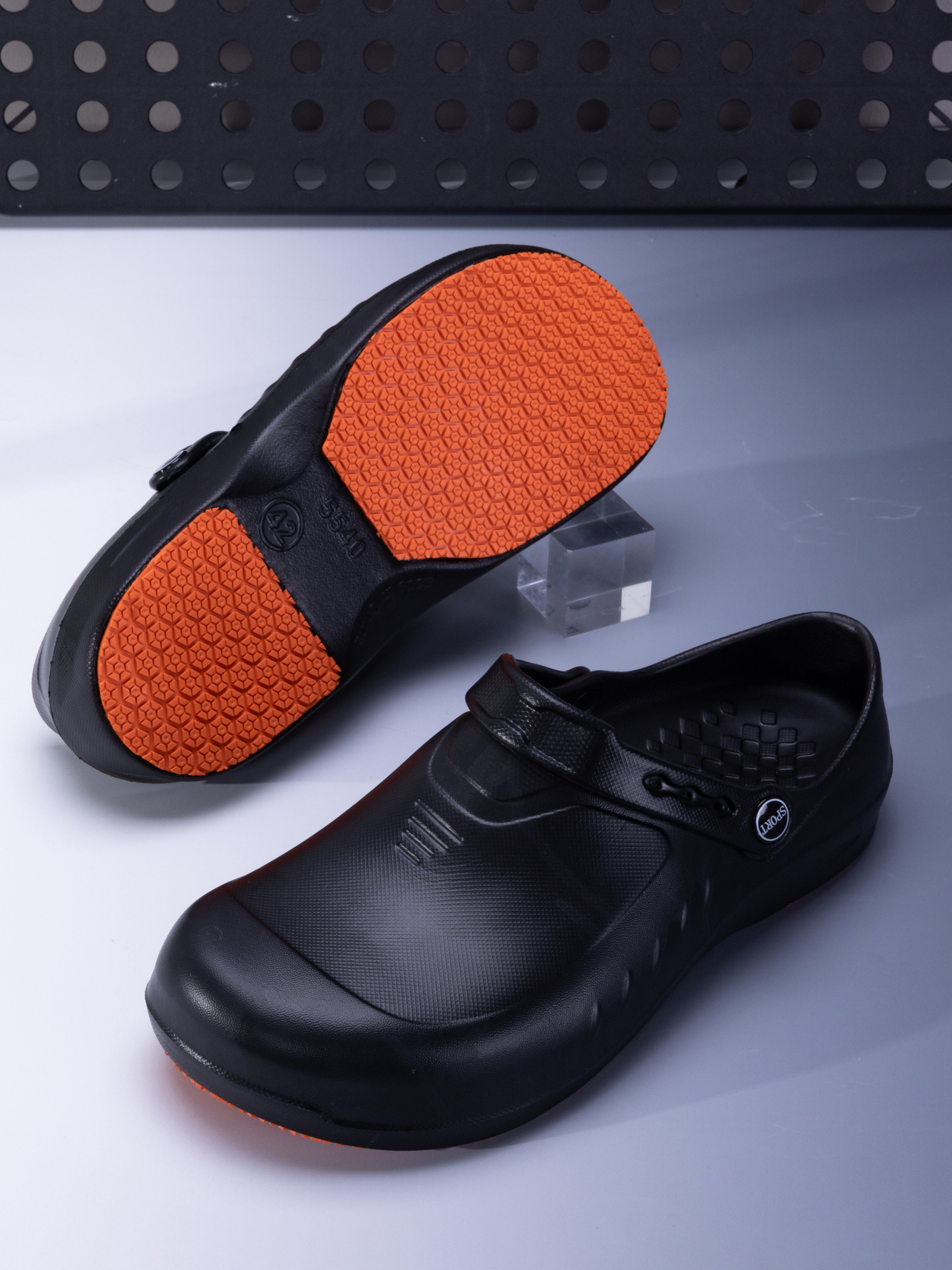 Men Black Slip-On Plain Clogs