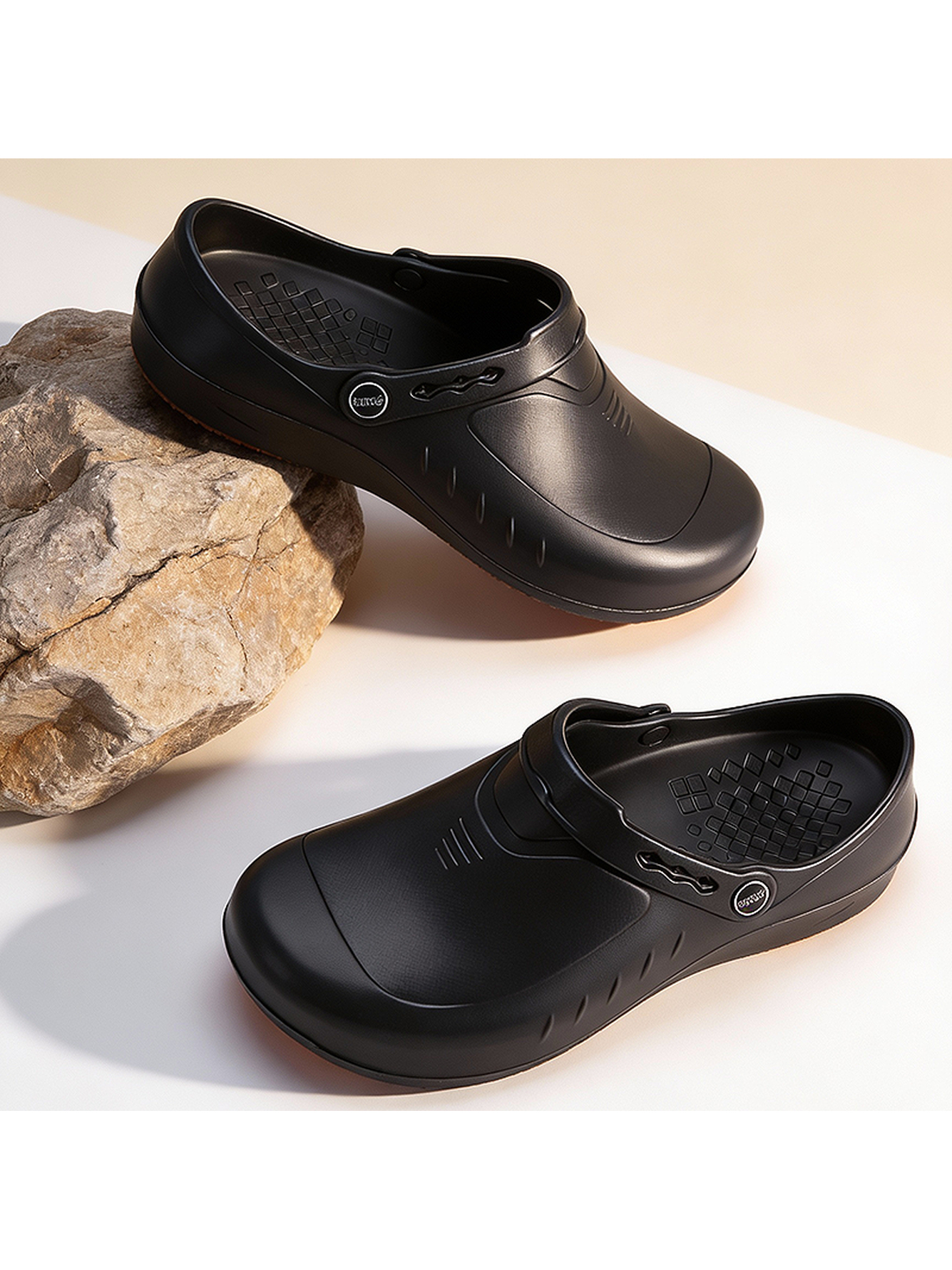 Men Black Slip-On Plain Clogs