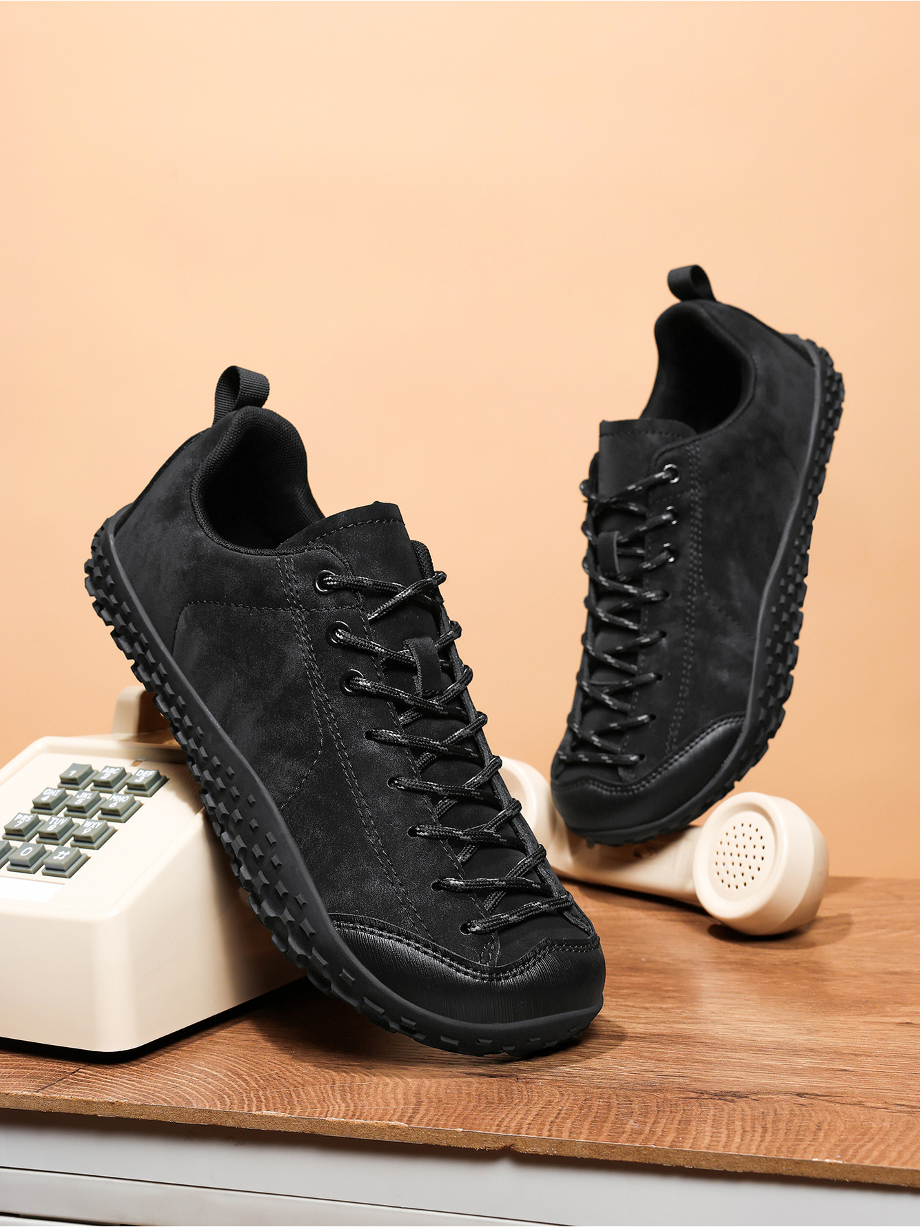 Men Black Casual Sneakers