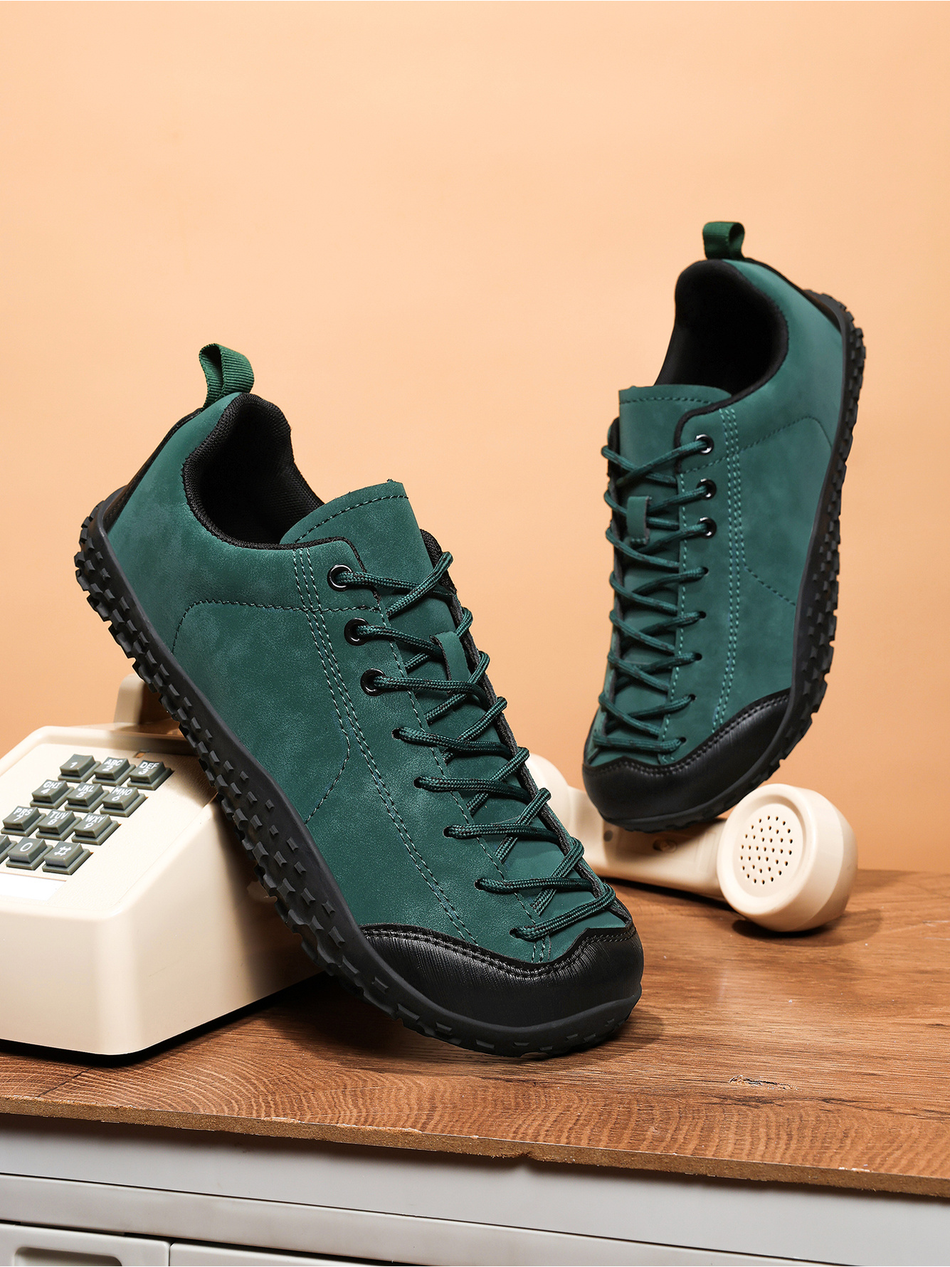 Men Green Suede Look Casual Sneakers