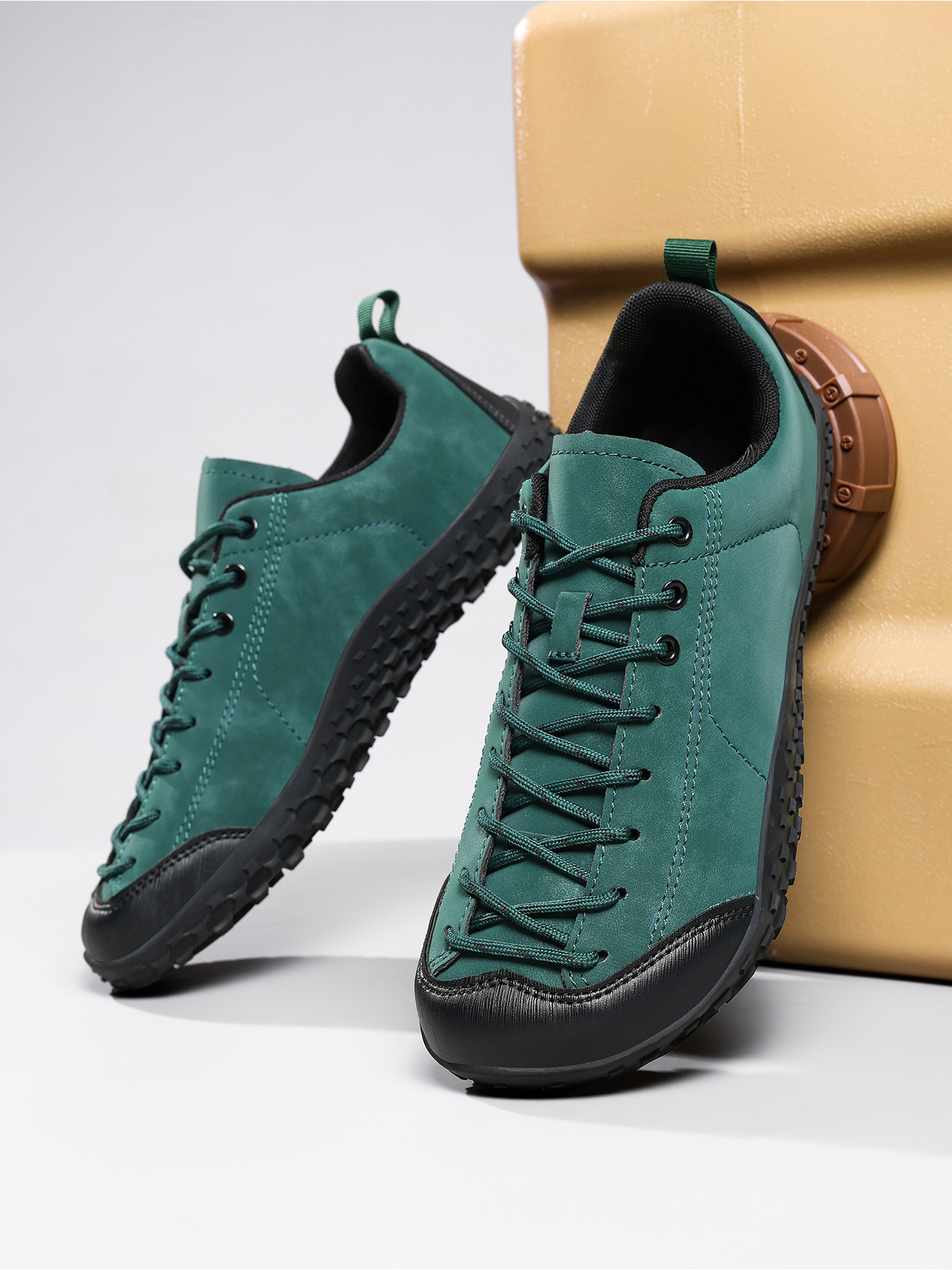 Men Green Suede Look Casual Sneakers