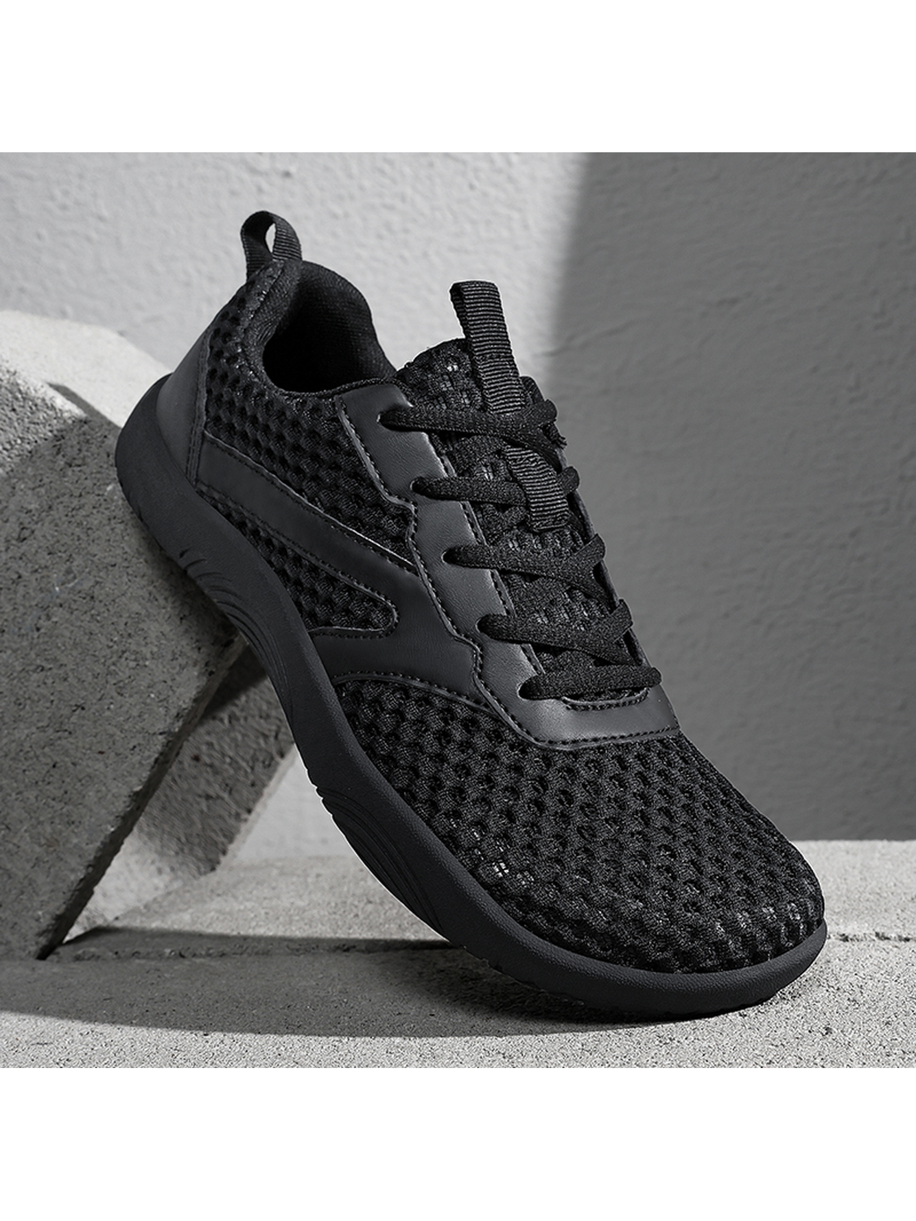 Men Black Mesh Breathable Casual Sneakers
