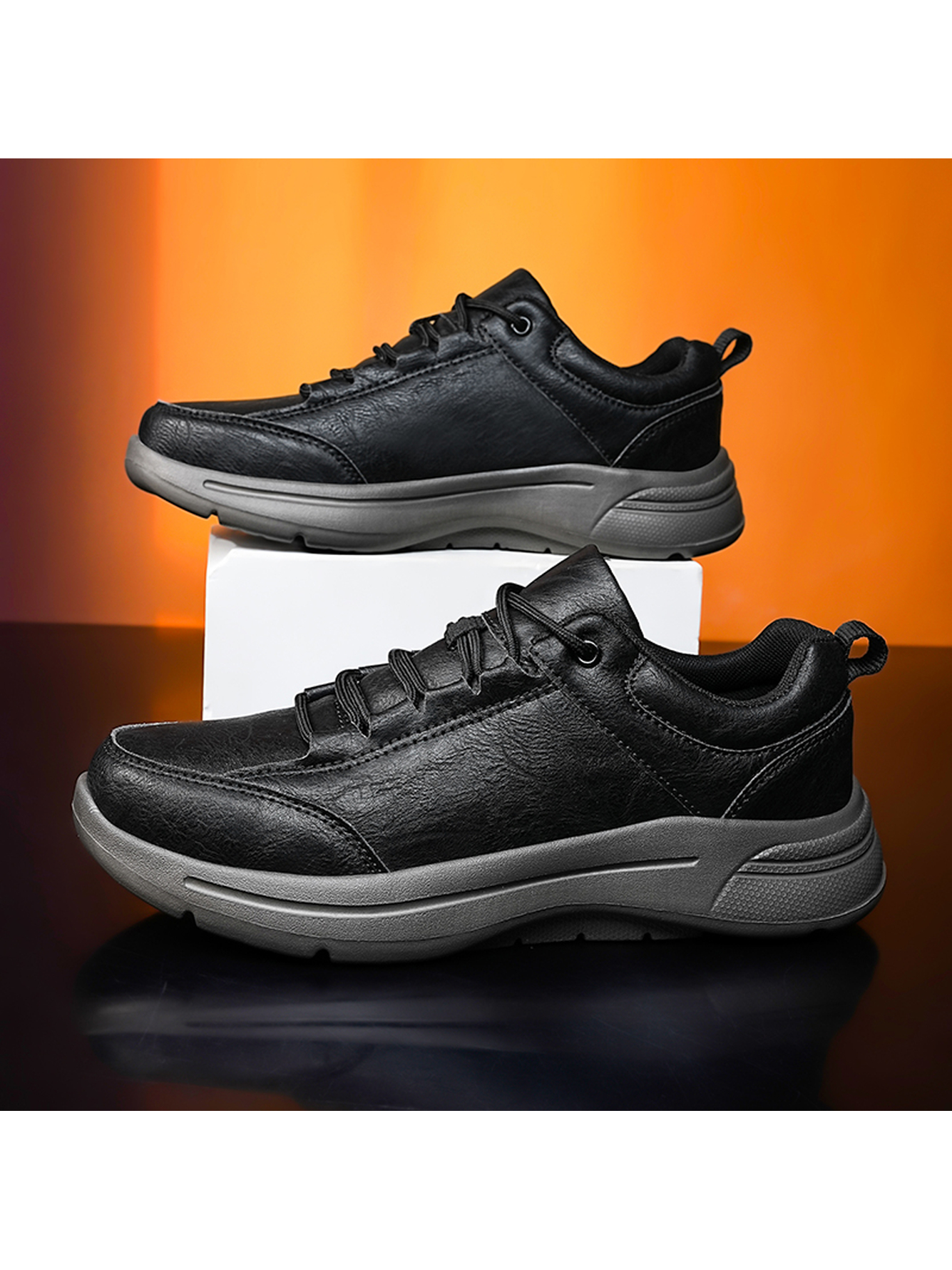 Men Black Casual Sneakers