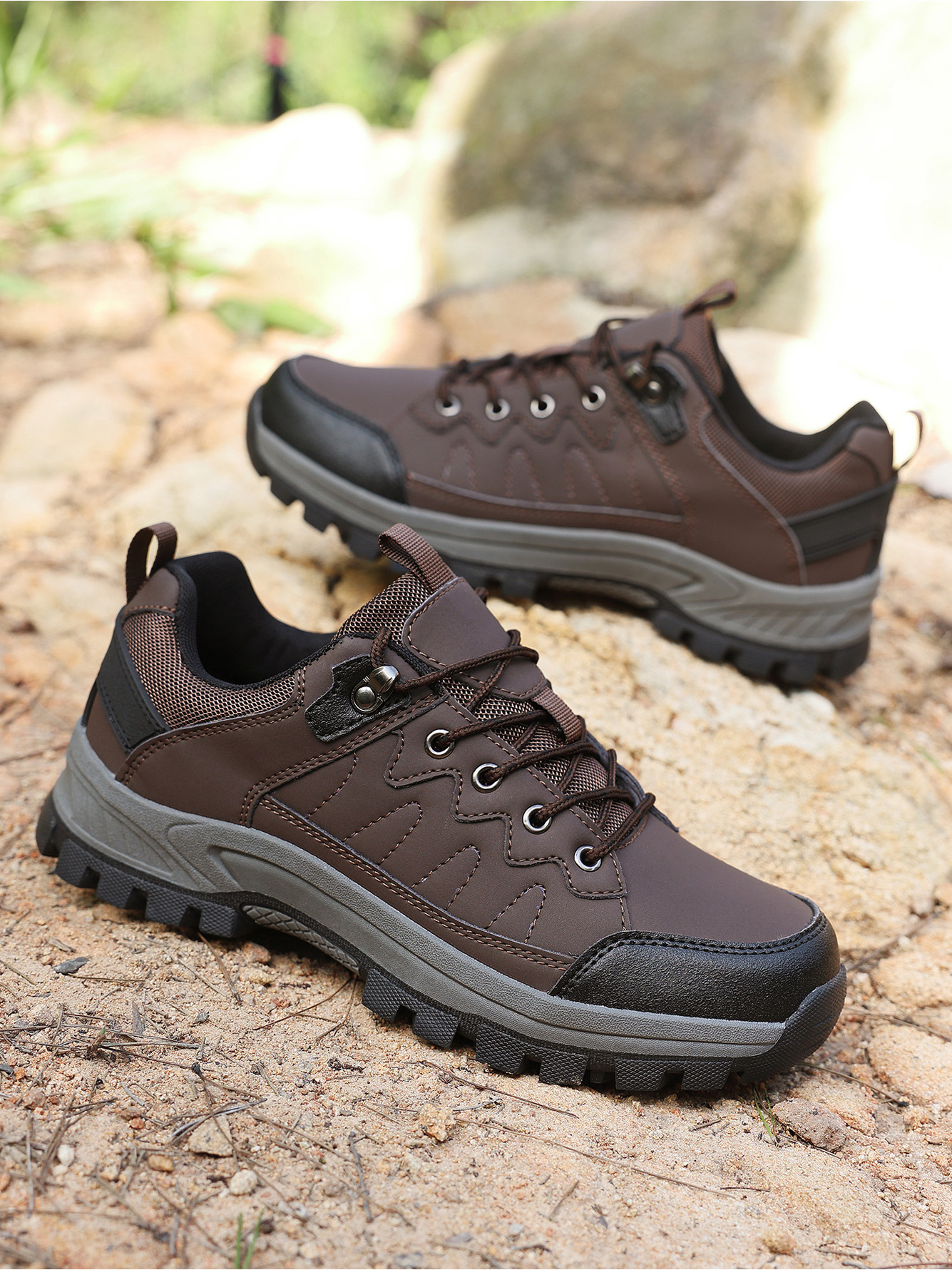 Men Brown Hiking Sneakers