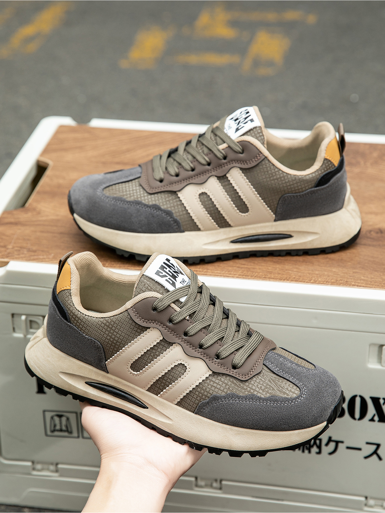 Men Multi-Color Casual Sneakers
