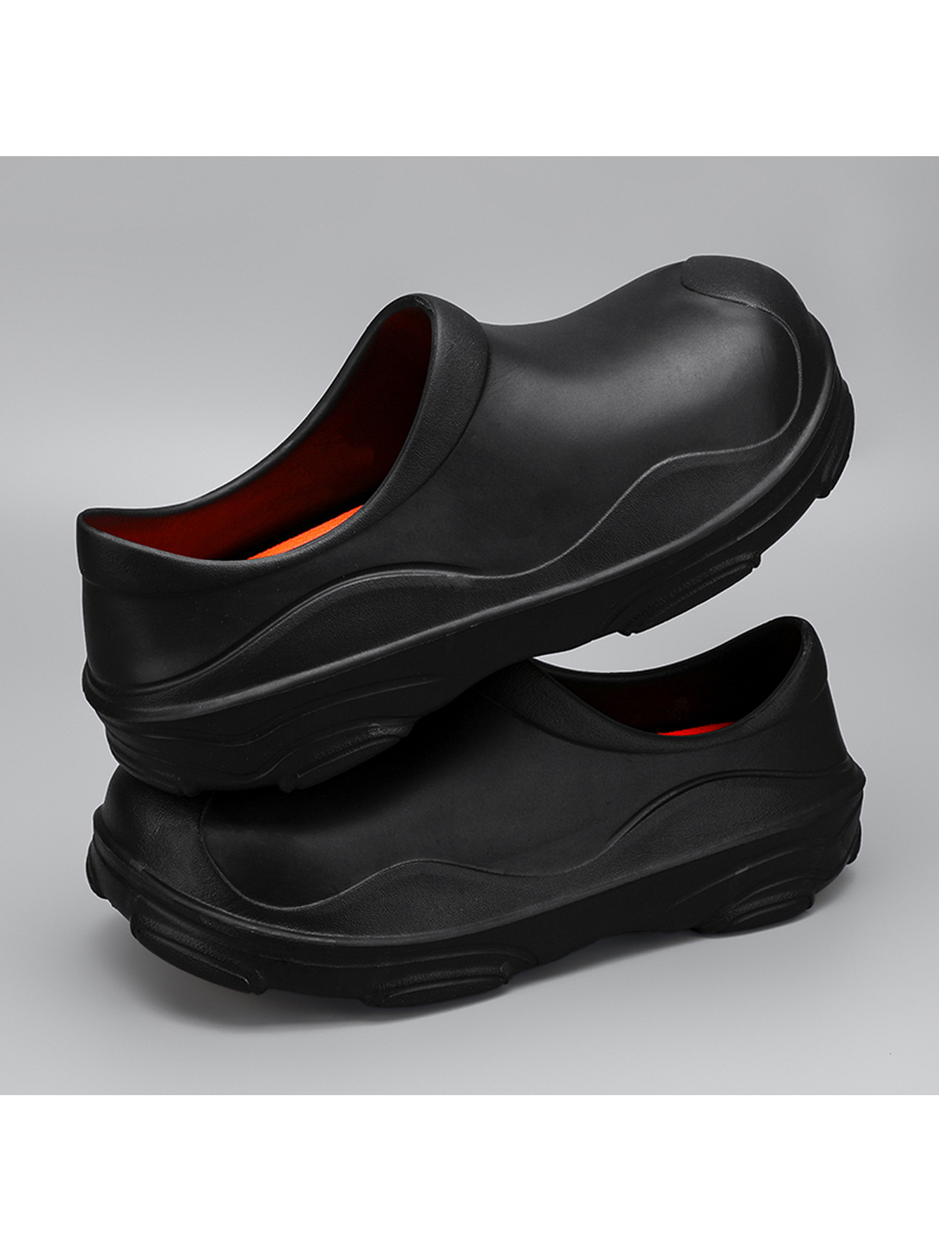 Men Black Casual Comfort Slip-On Clogs