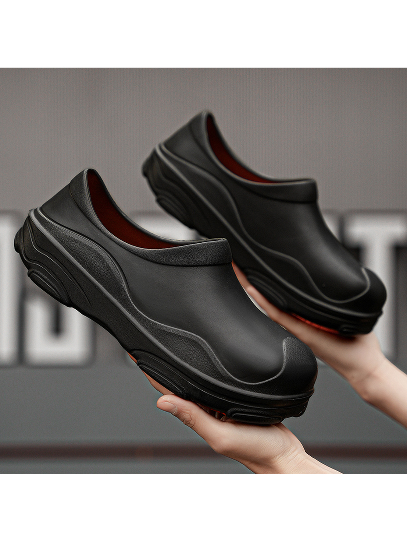 Men Black Casual Comfort Slip-On Clogs