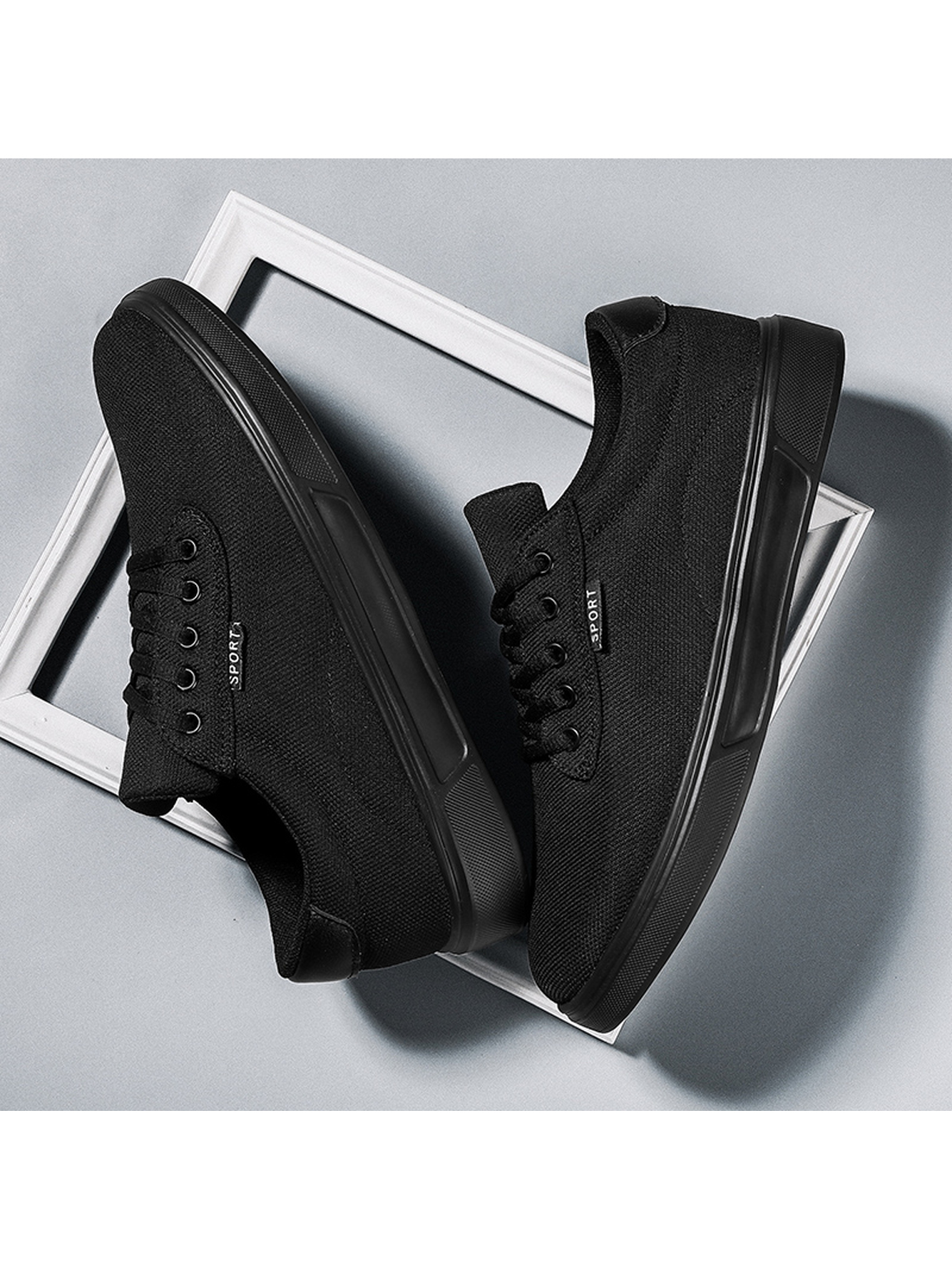 Men Black Casual Sneakers