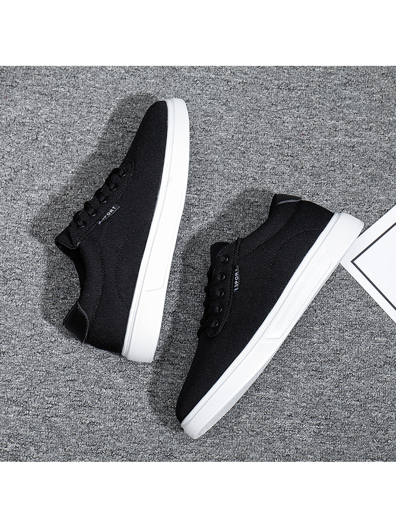 Men Black Casual Sneakers