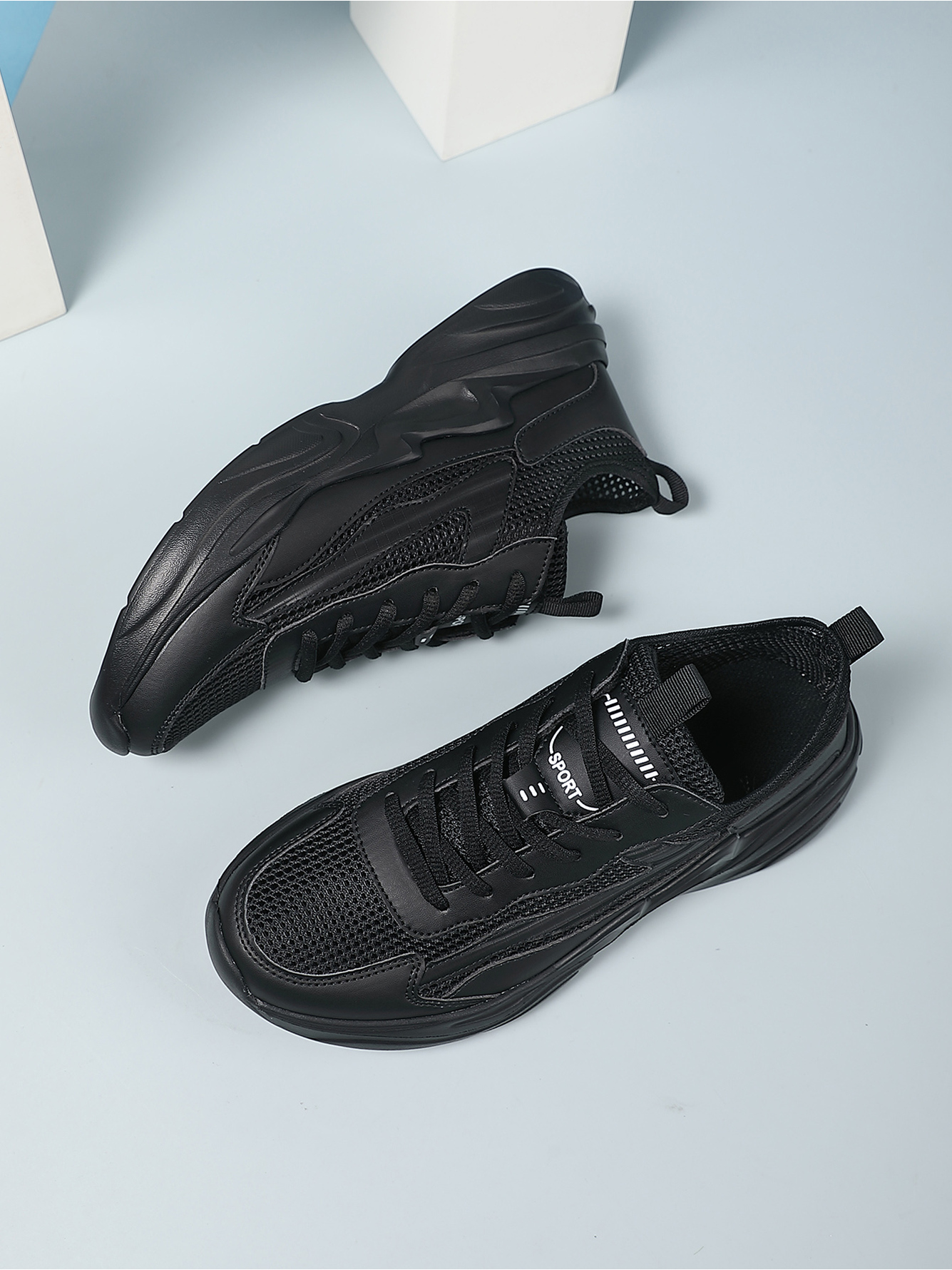 Men Black Mesh Chunky Sports Sneakers