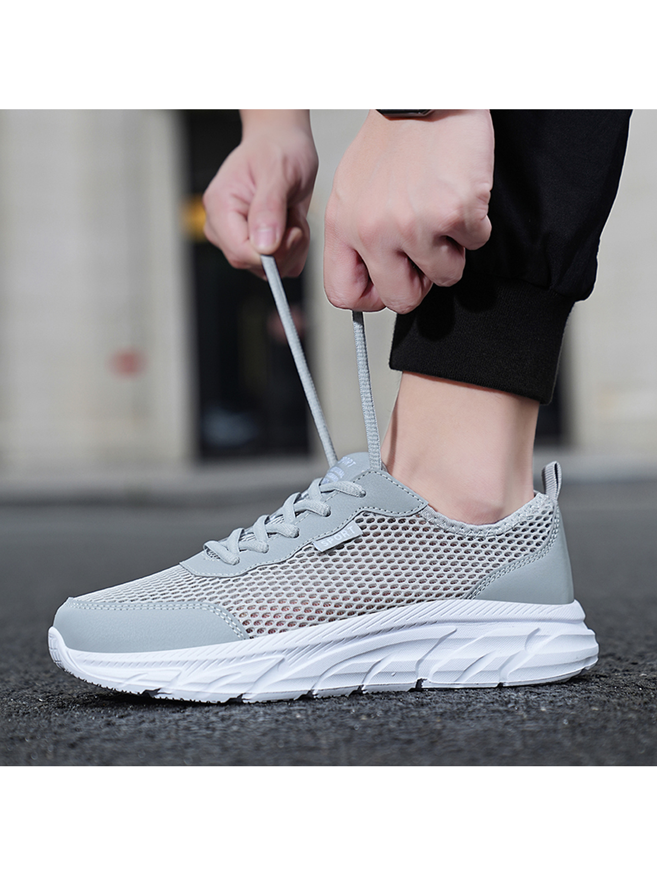Men Grey Breathable Mesh Sports Sneakers