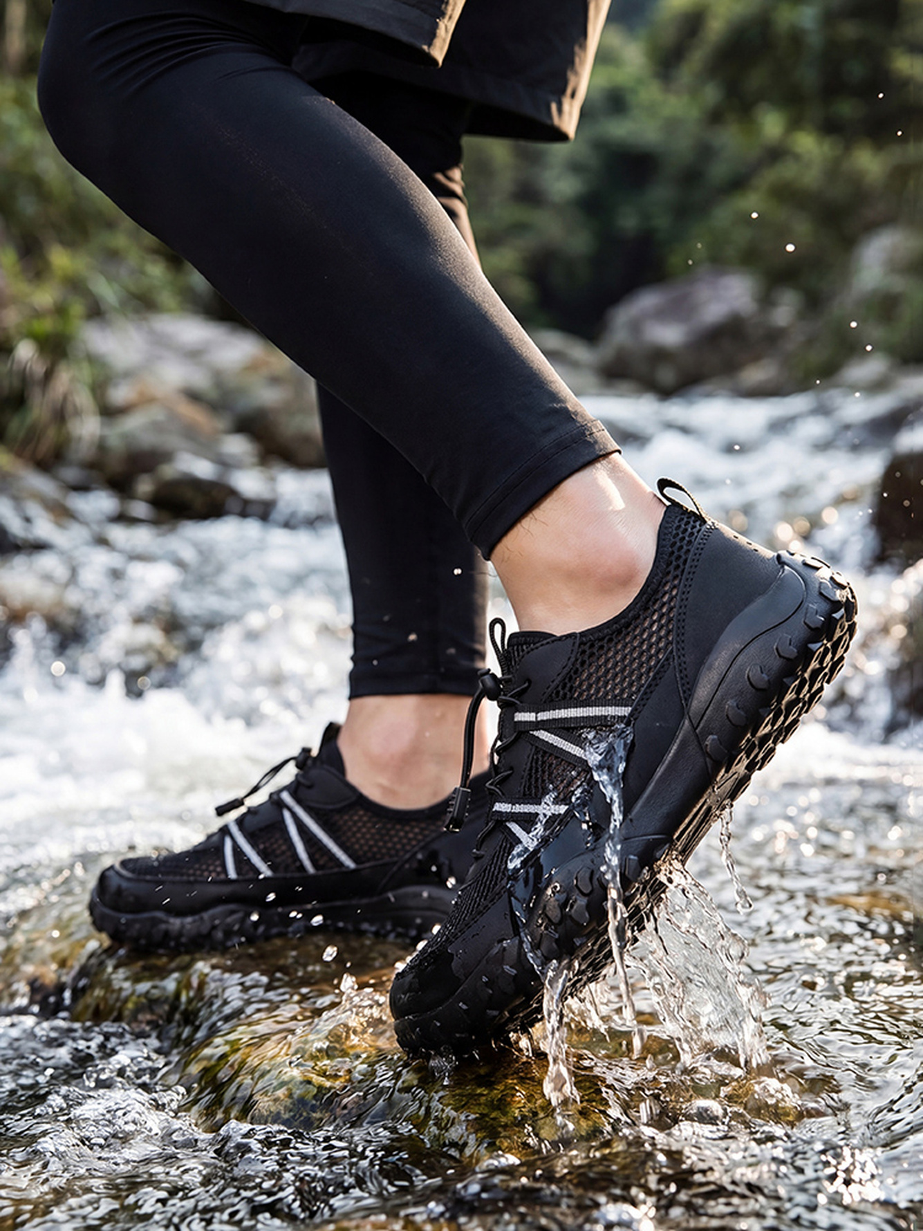 Men Black Mesh Water Sneakers