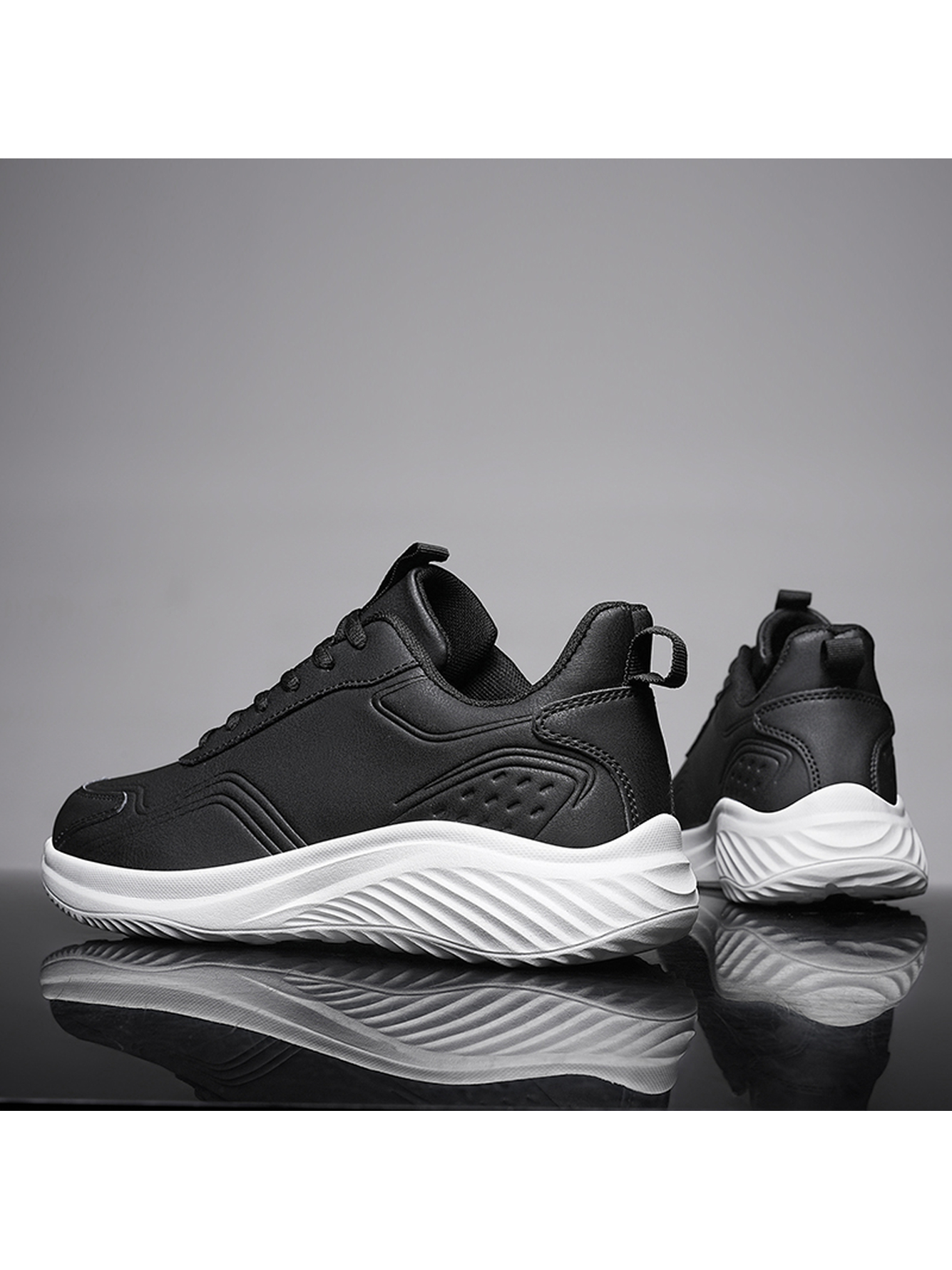 Men Black Sports Sneakers