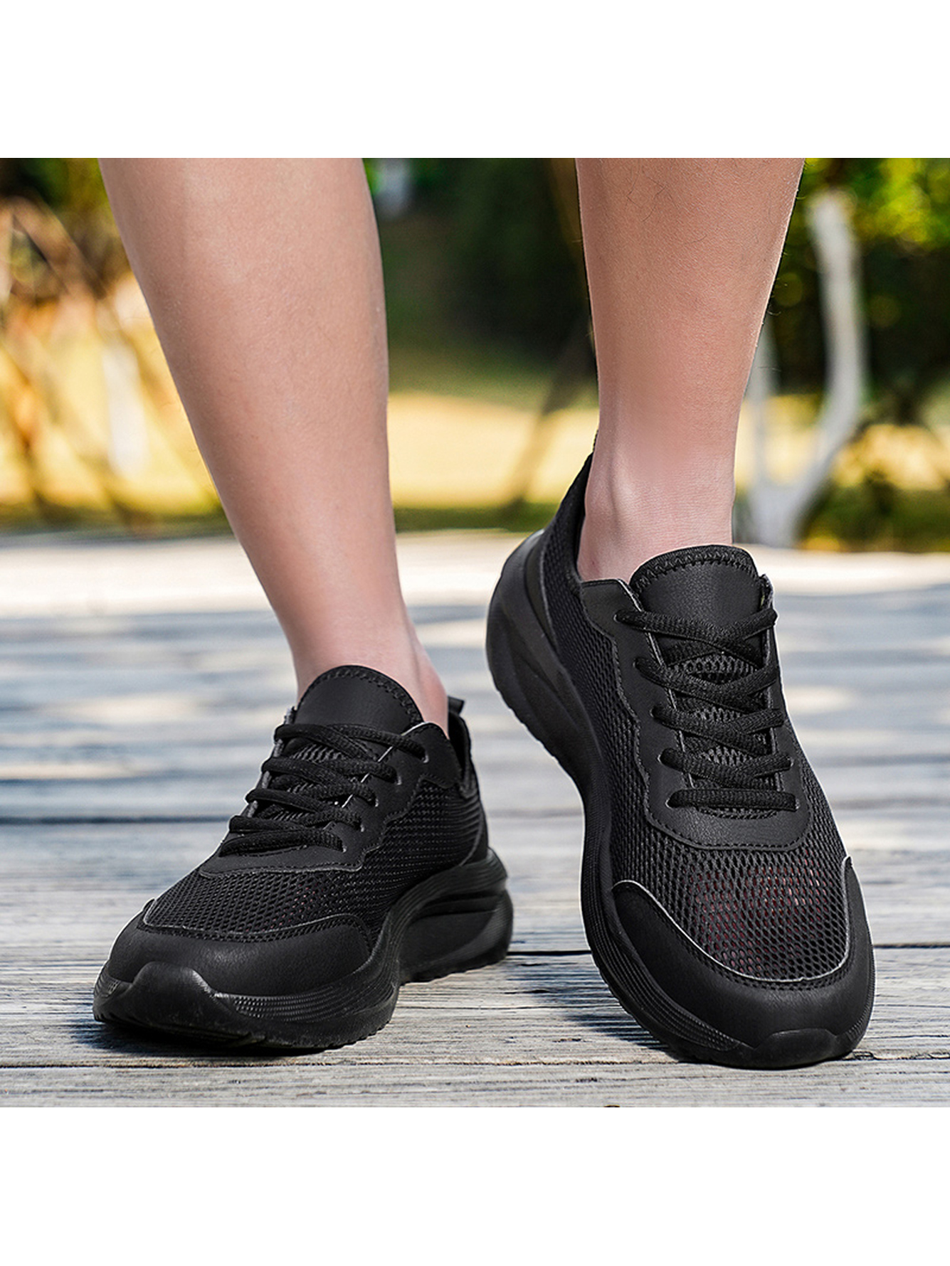 Men Black Mesh Sports Sneakers