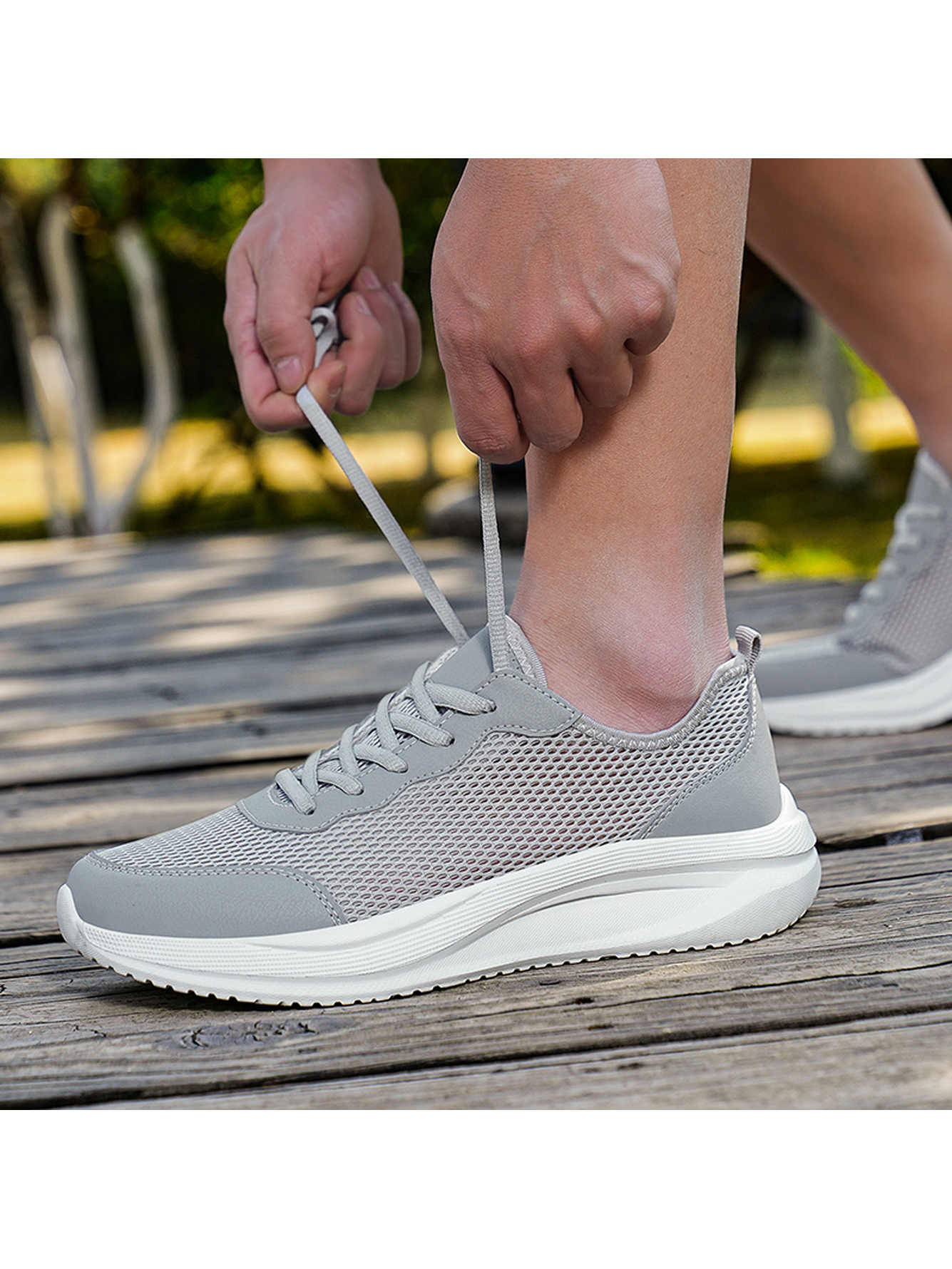 Men Grey Breathable Mesh Sports Sneakers