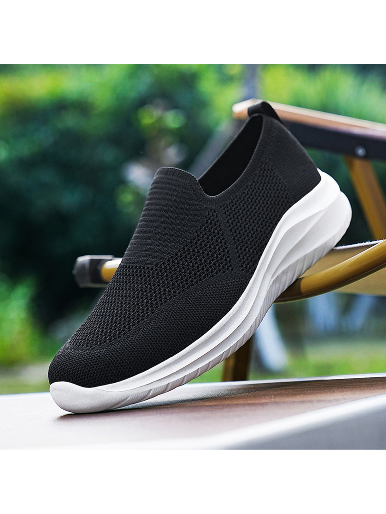 Men Black Slip-On Sports Sneakers