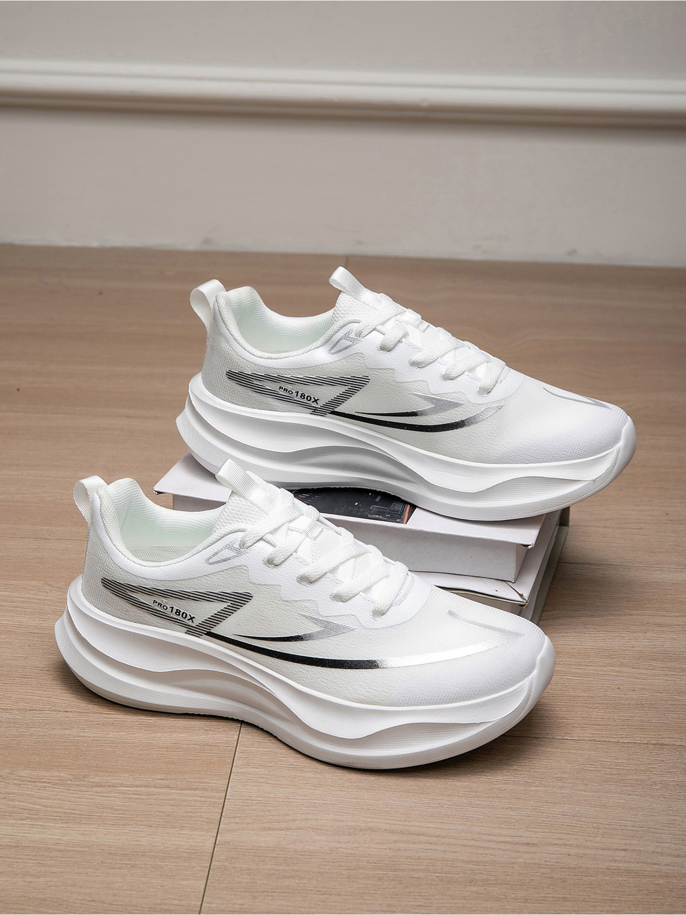Men White 180X Pro Sports Running Shoes