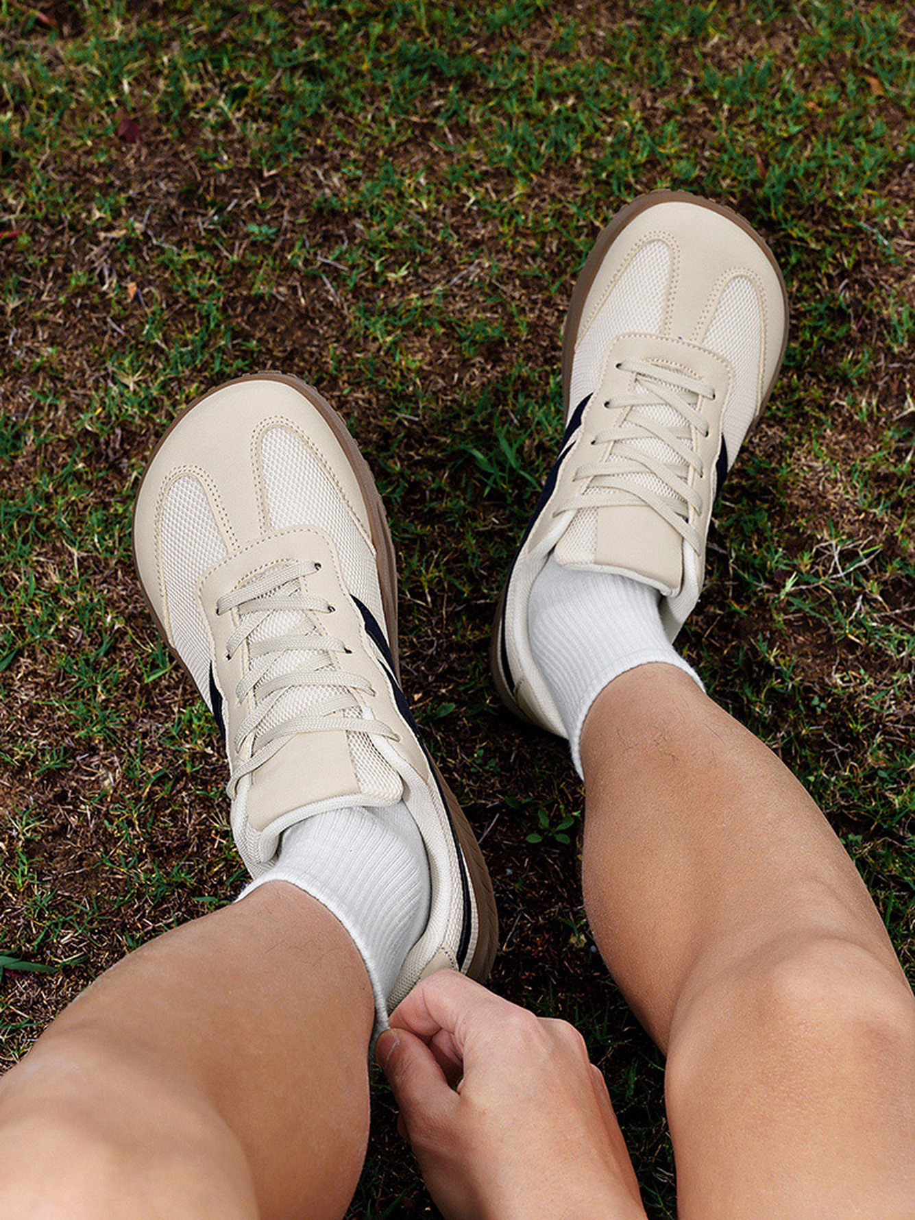 Beige Mesh Lightweight Sports Sneakers
