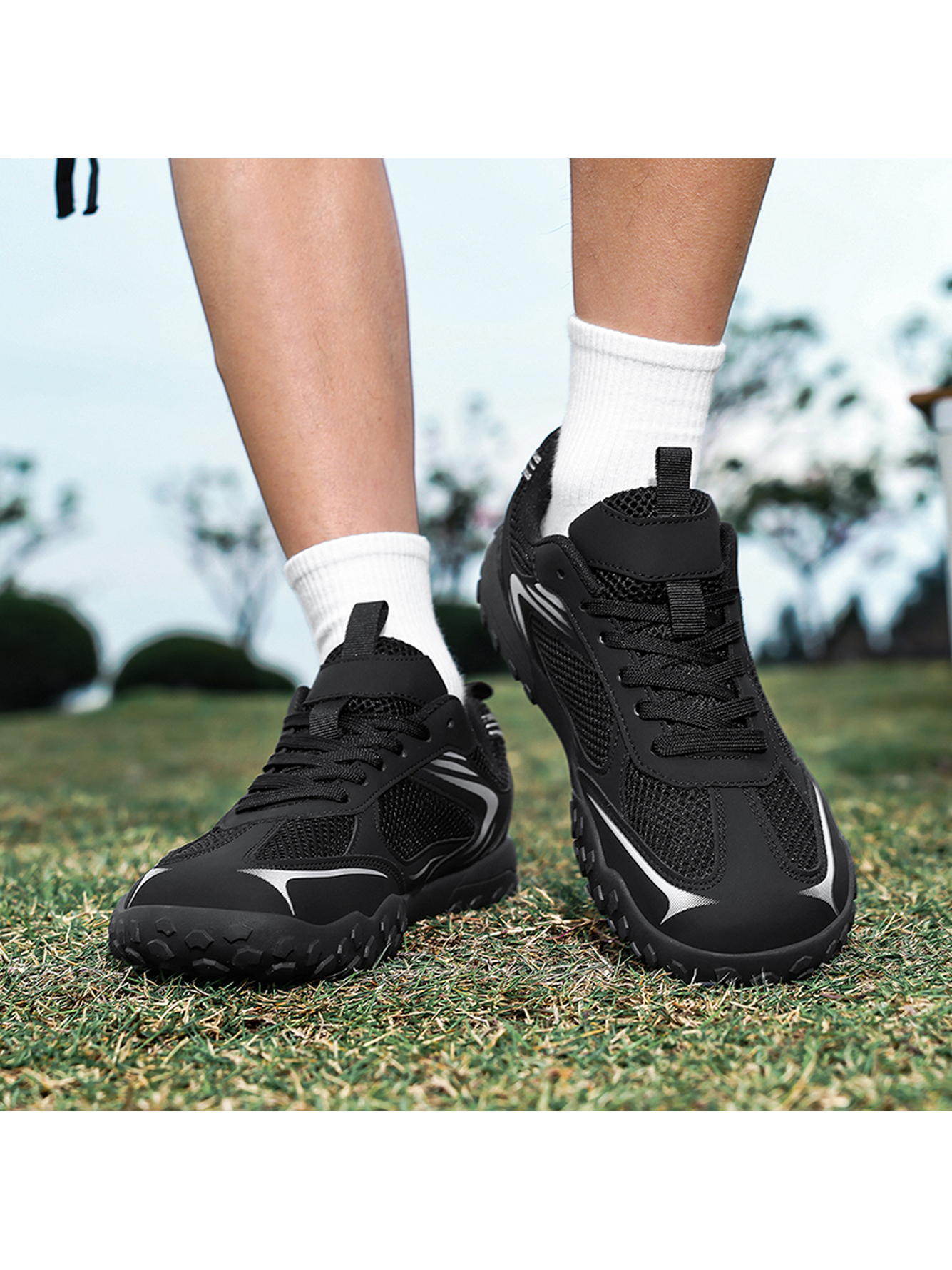 Men Black Mesh Sports Sneakers