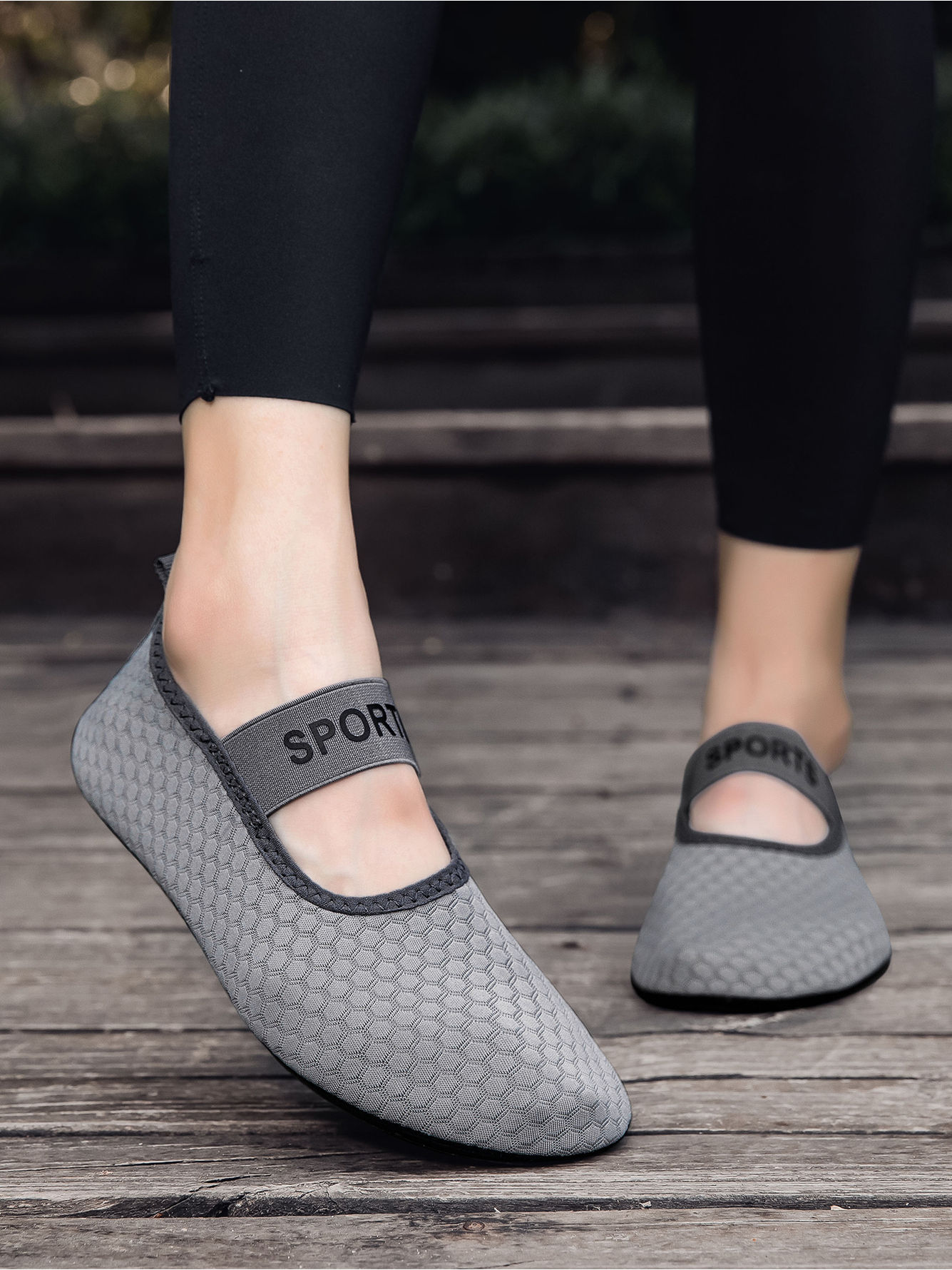 Grey Hexagon Knit Sports Water Shoes