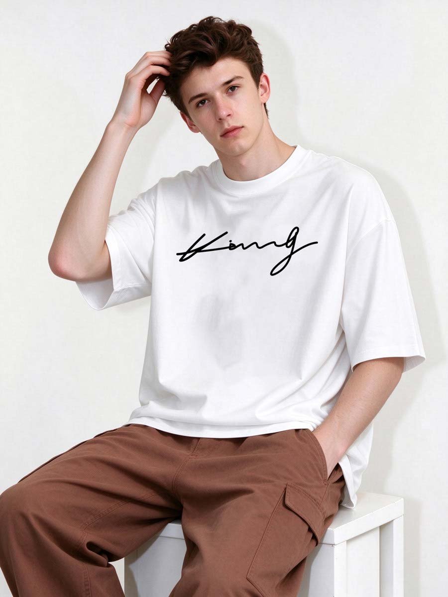 Men White Knitted Casual T-Shirt with King Script