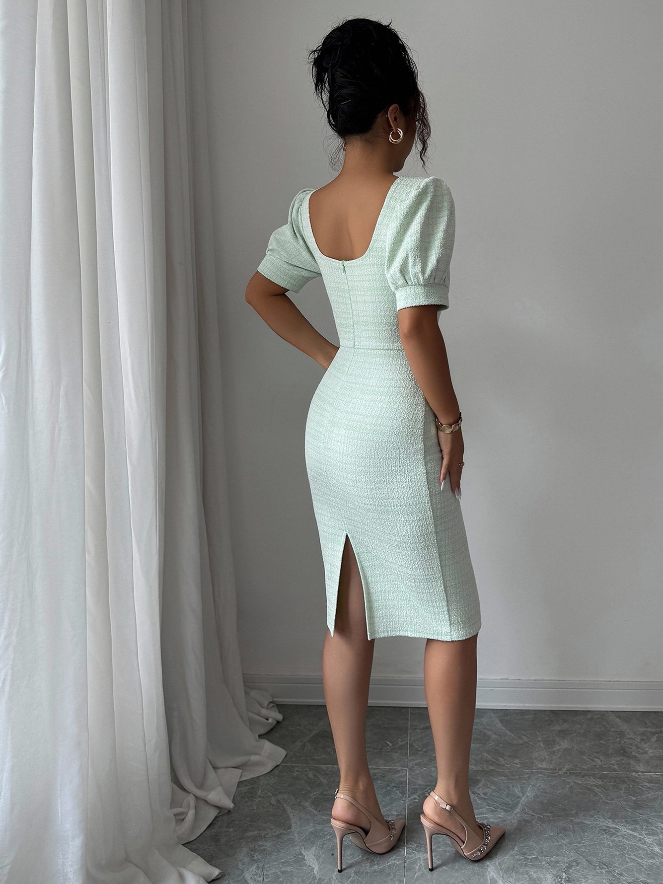 Green Checked Bodycon Midi Dress with Puff Sleeves