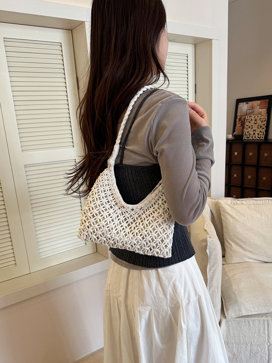 White Macrame Shoulder Bag