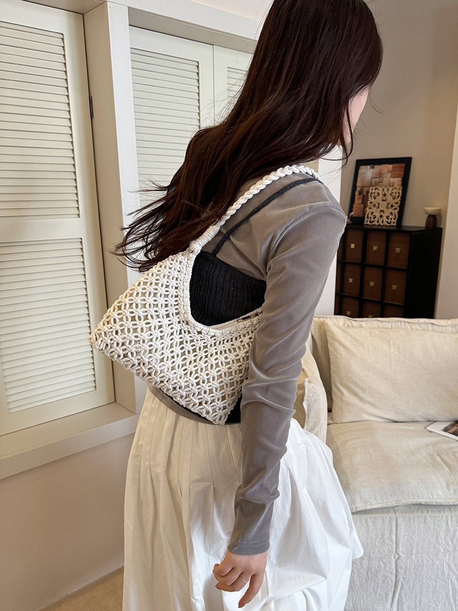 White Macrame Shoulder Bag