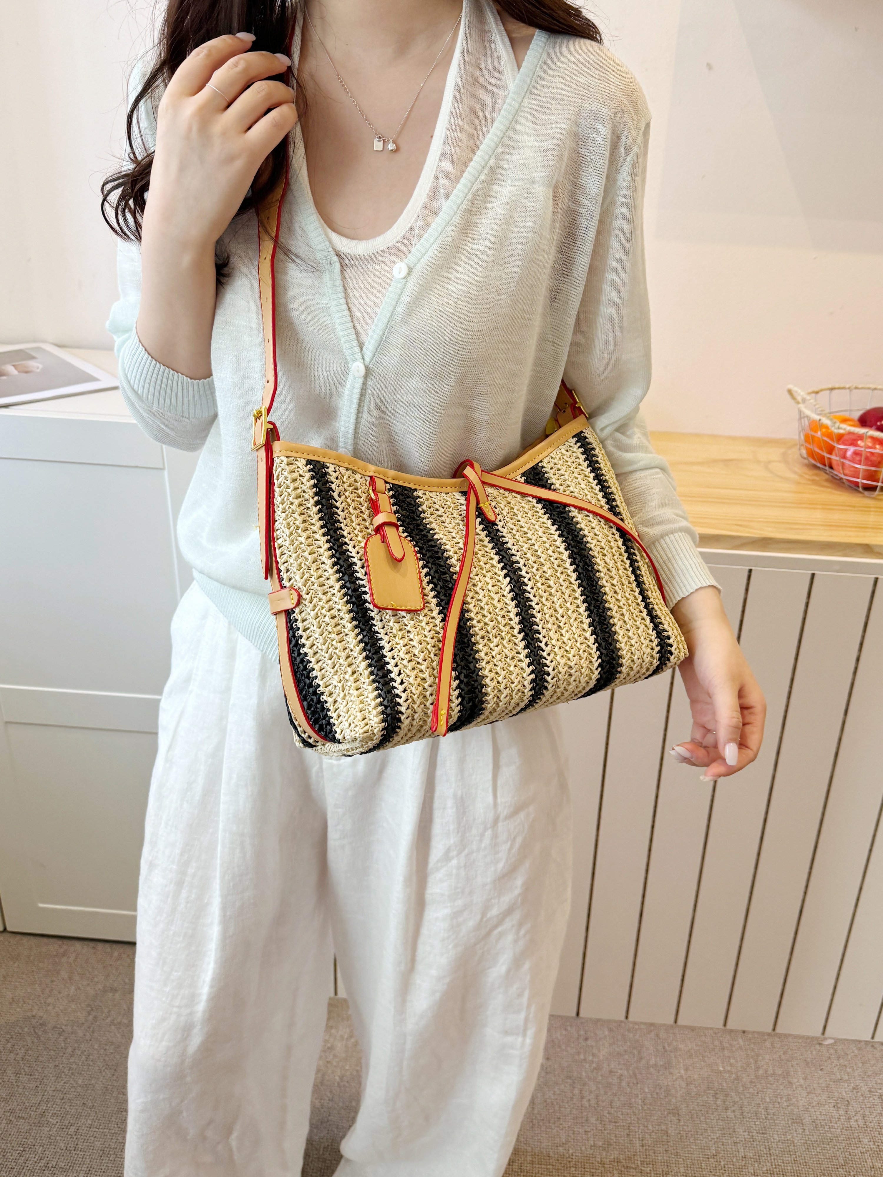 Striped Straw Shoulder Bag
