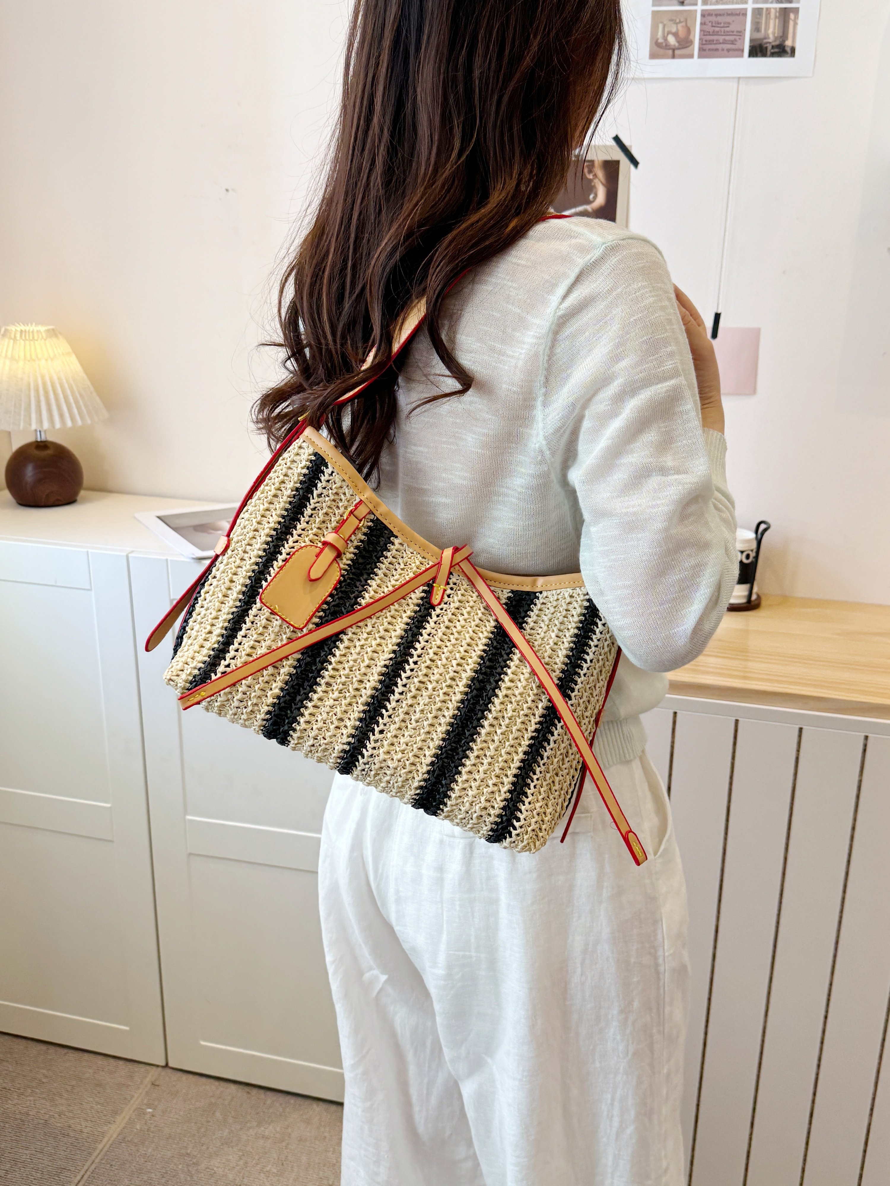 Striped Straw Shoulder Bag