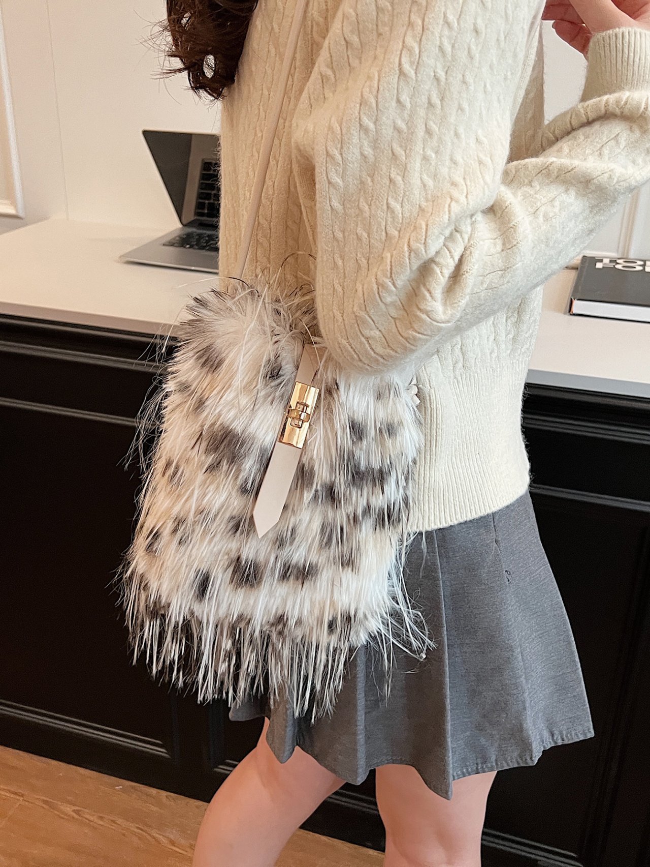 Faux Fur Bucket Crossbody Bag