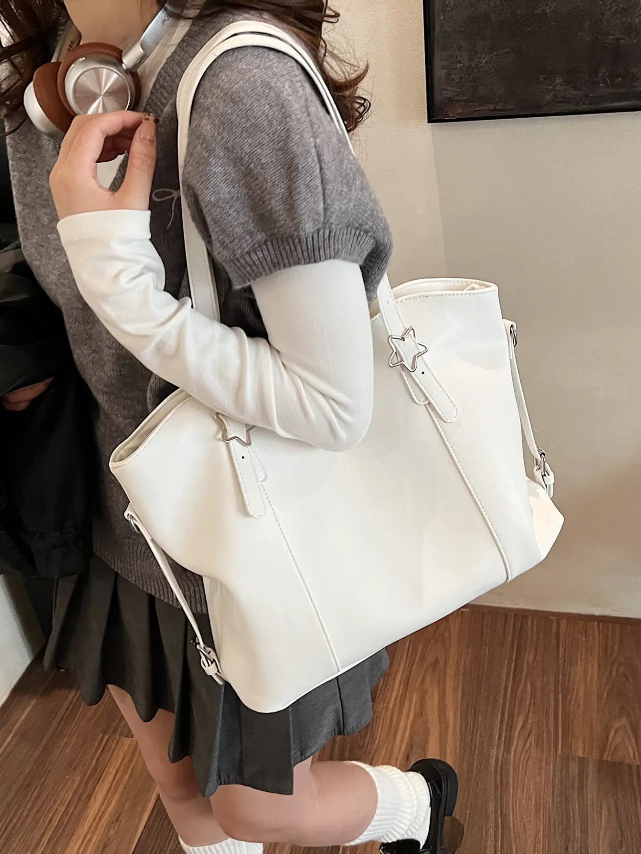 Off-White Star Accent Shoulder Bag