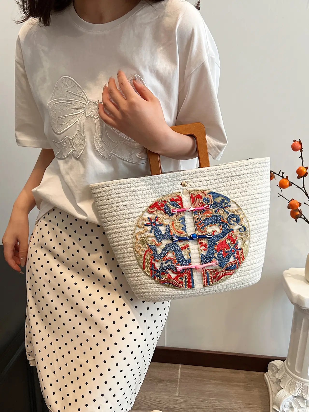 White Embroidered Dragon Handbag with Wooden Handle
