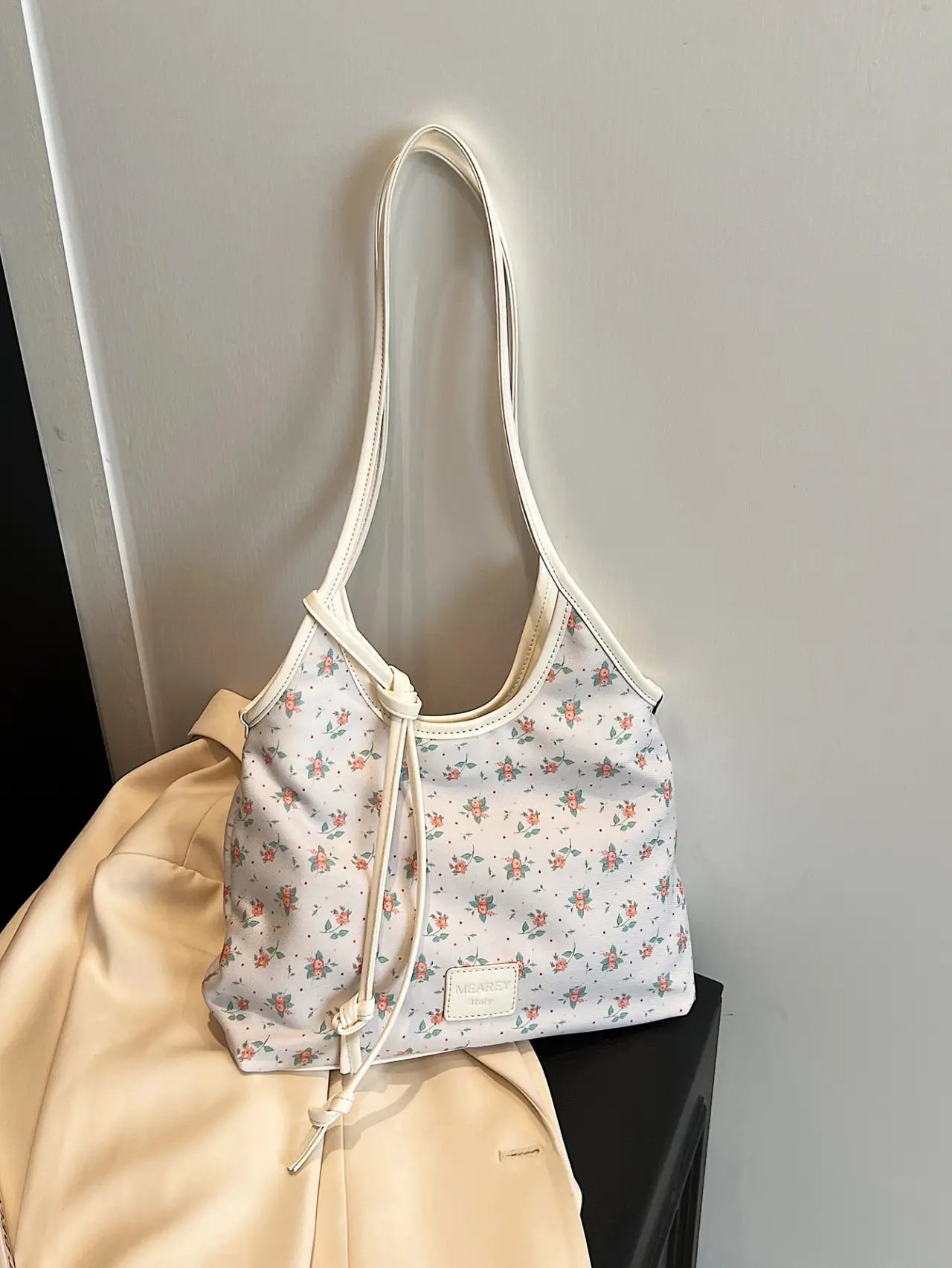 Floral Print Off-White Tote Shoulder Bag