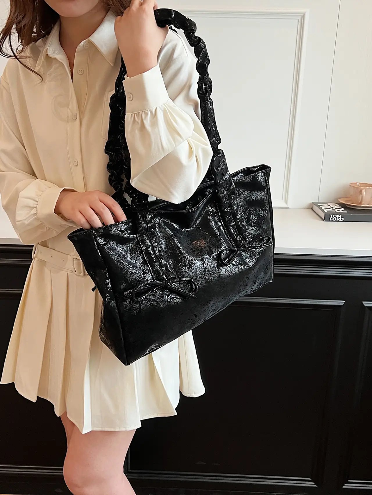 Black Ruched Handle Tote Shoulder Bag