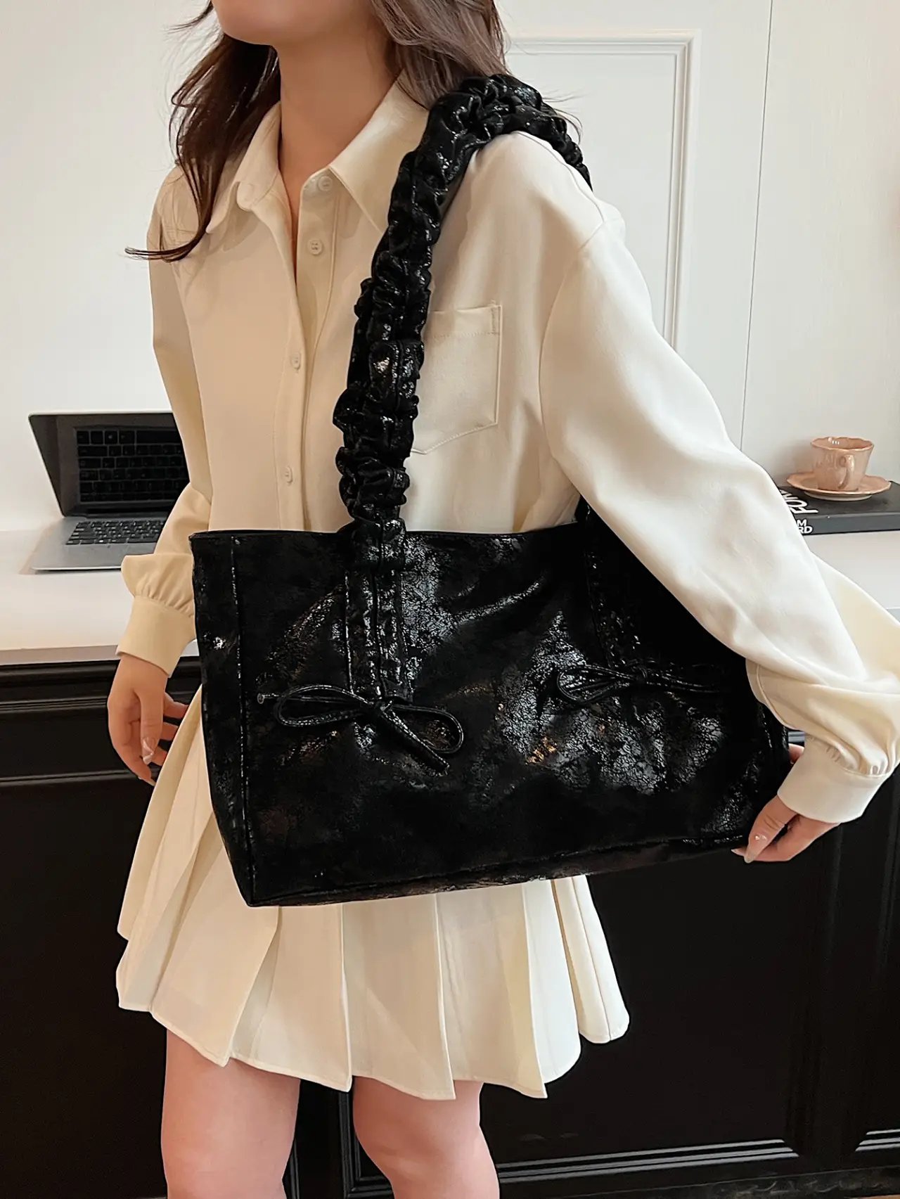 Black Ruched Handle Tote Shoulder Bag