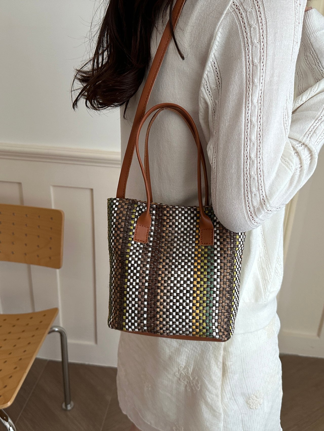 Textured Crossbody Bag with Strap
