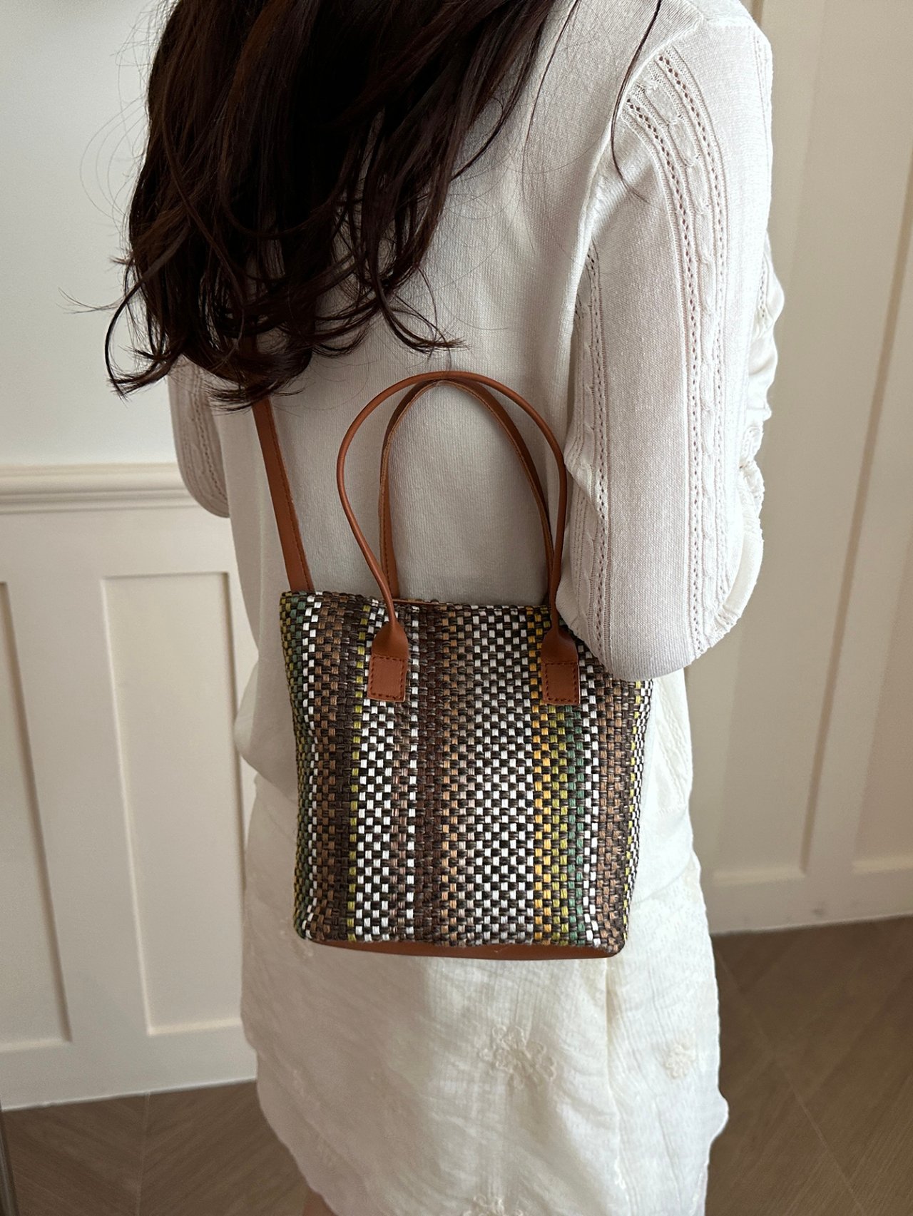 Textured Crossbody Bag with Strap
