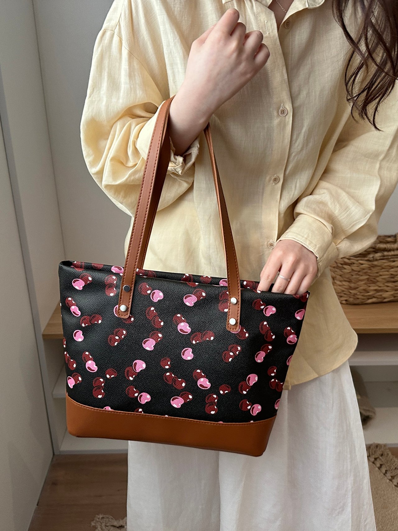 Black Cherry Print Shoulder Tote Bag