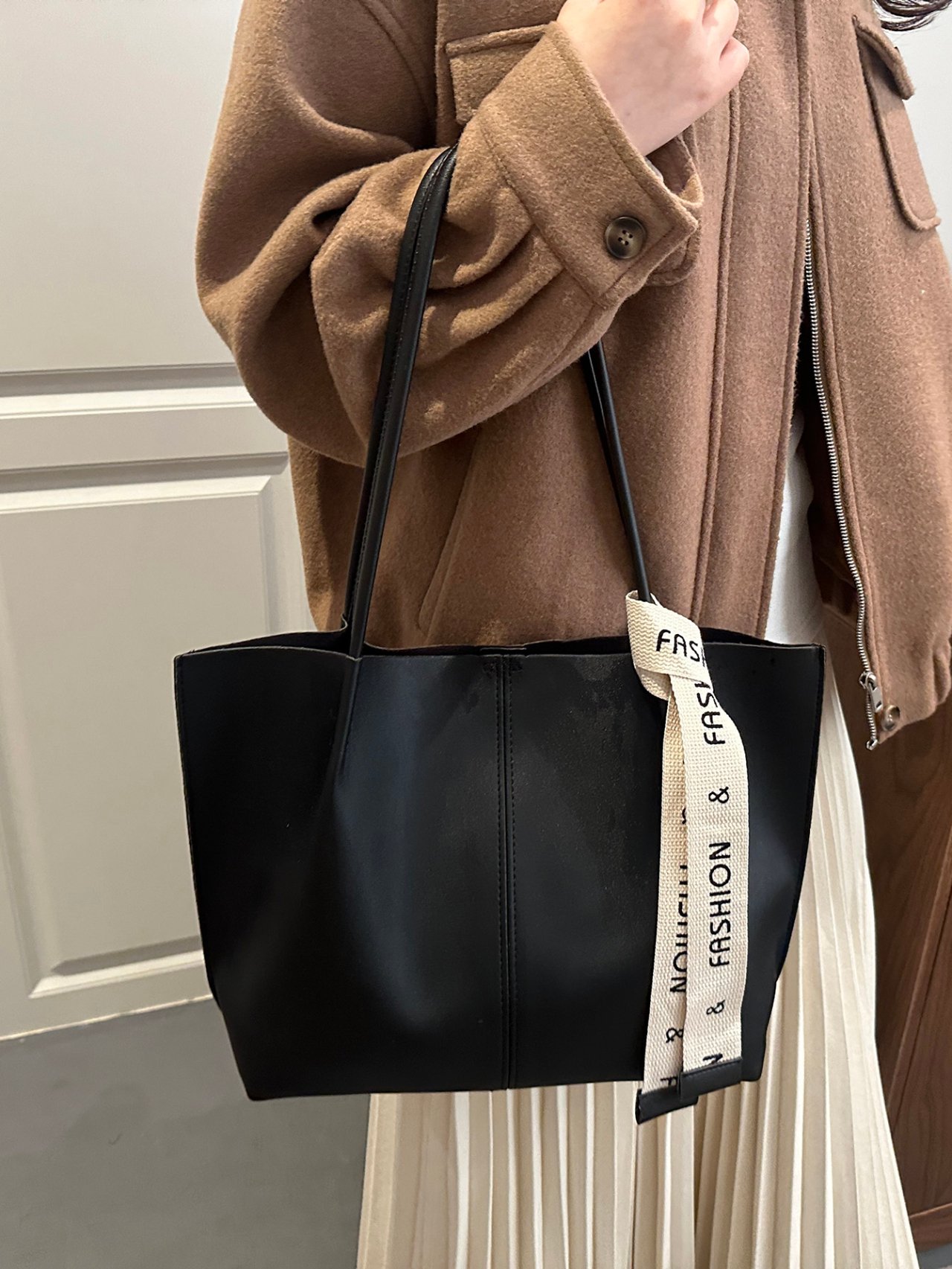 Black Tote Bag with Fashion Ribbon Detail