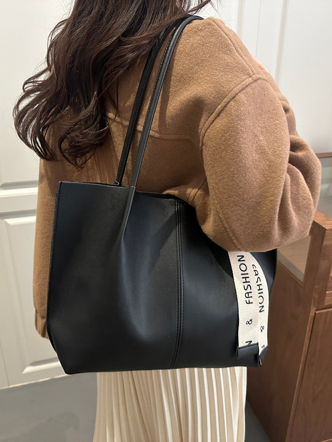 Black Tote Bag with Fashion Ribbon Detail