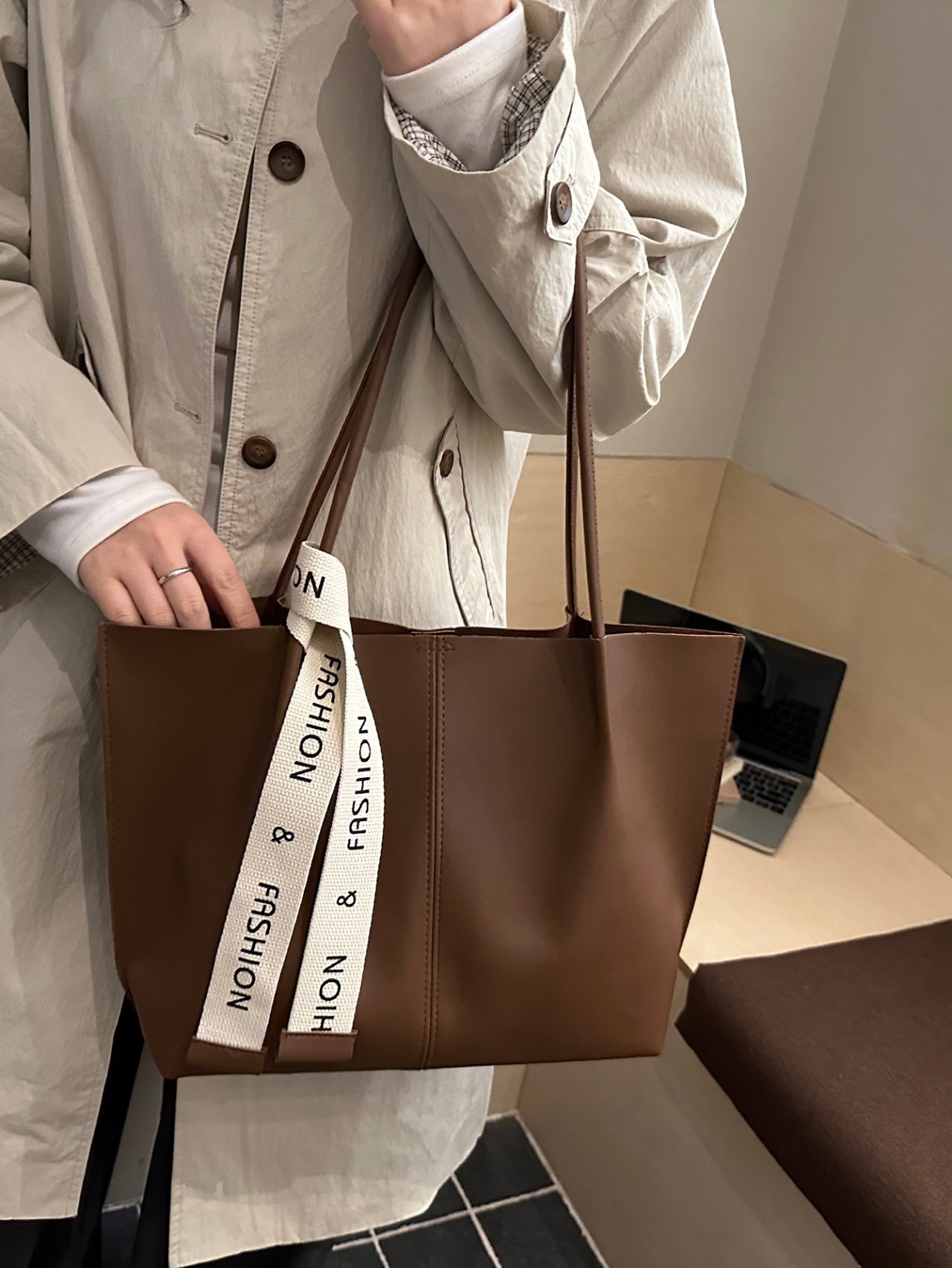Brown Faux Leather Shoulder Bag with Fashion Strap