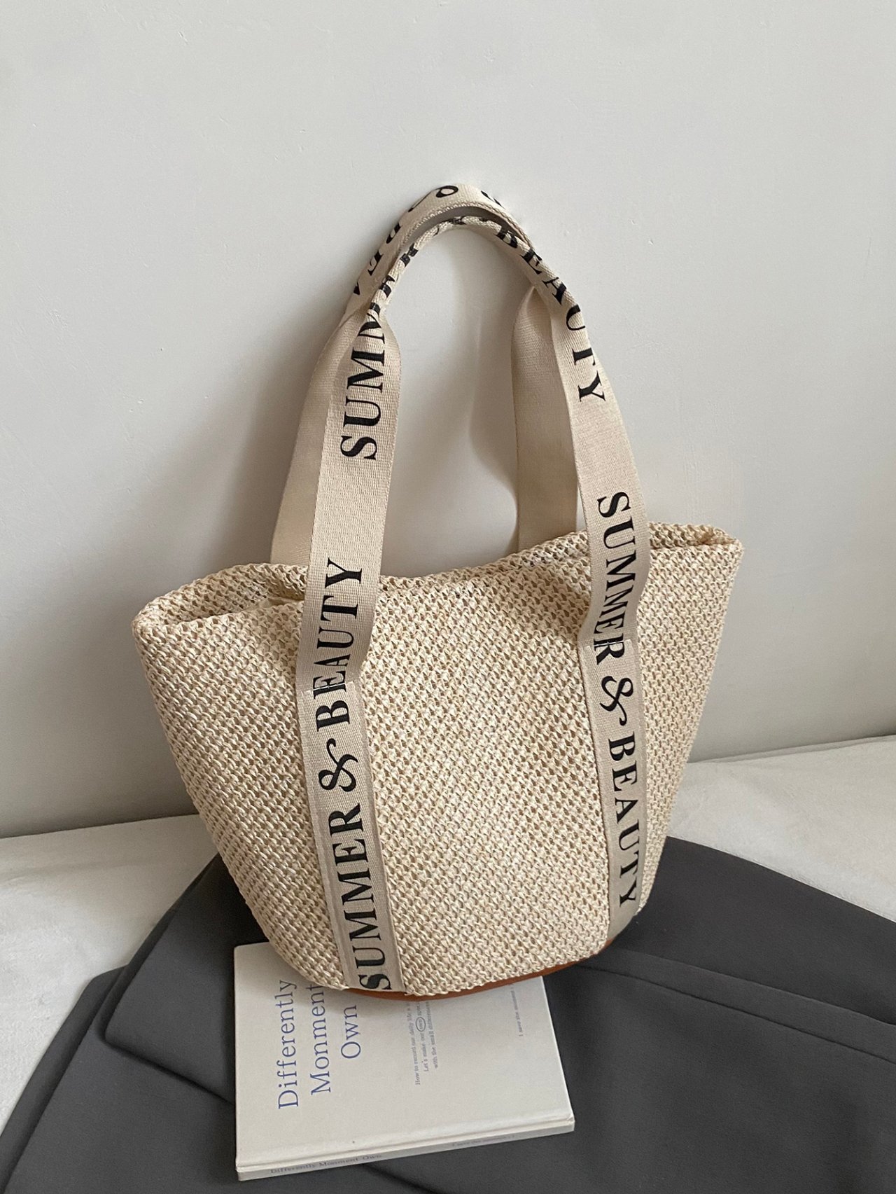 White Woven Shoulder Bag with Summer and Beauty Strap