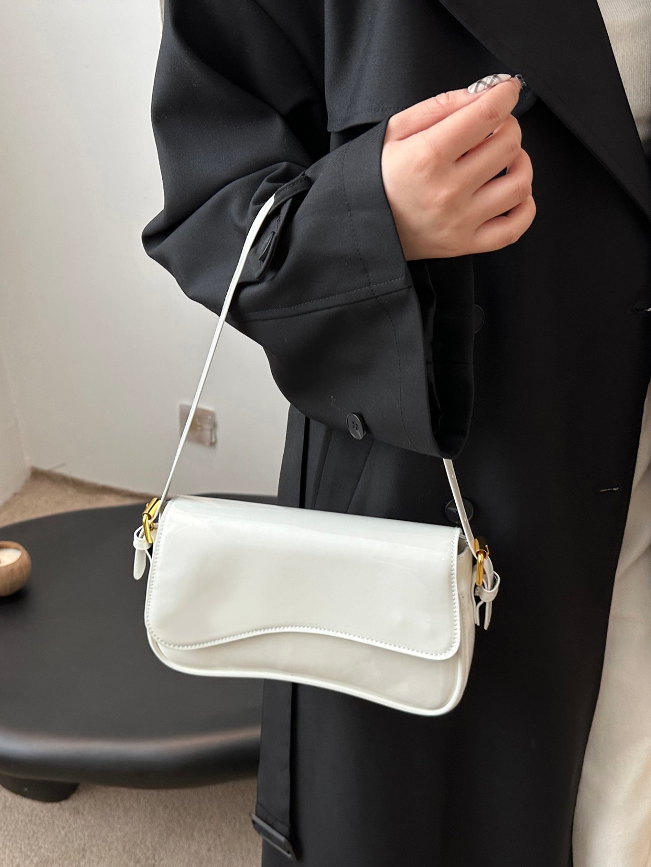 White Solid Flap Shoulder Bag