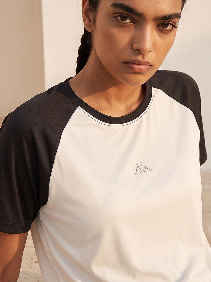 Performance 2 Way Stretch T-Shirt