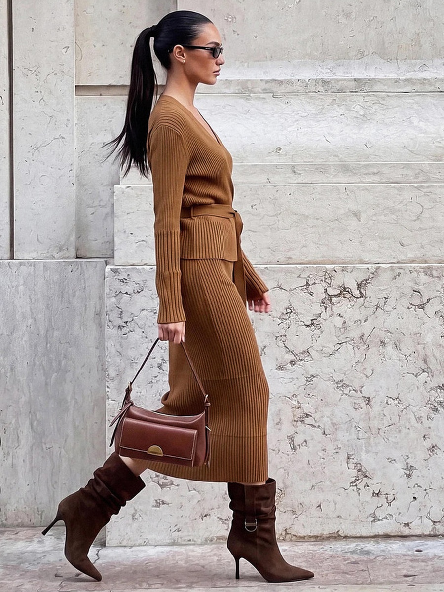 Maxi Ribbed Skirt with Elastic Waist