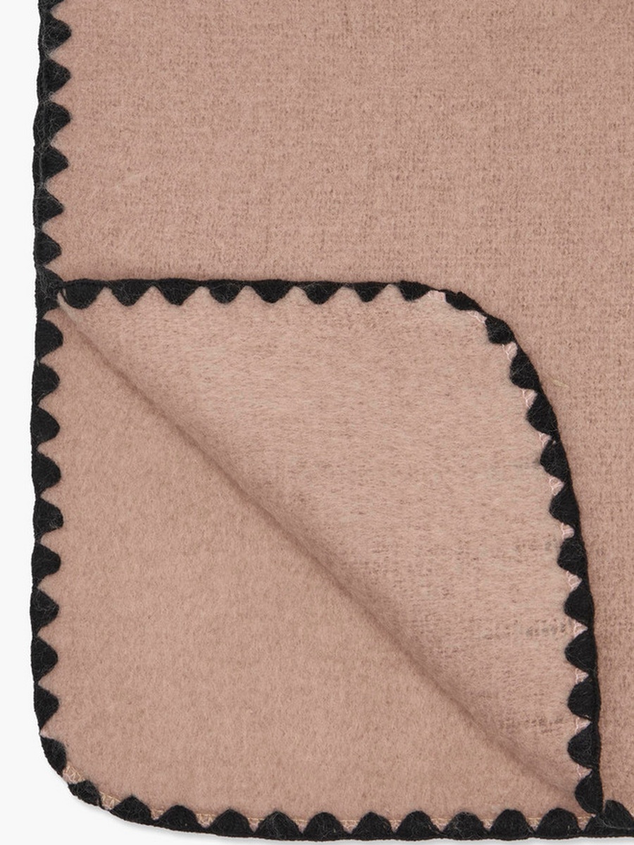 Scarf with Stitch Detail